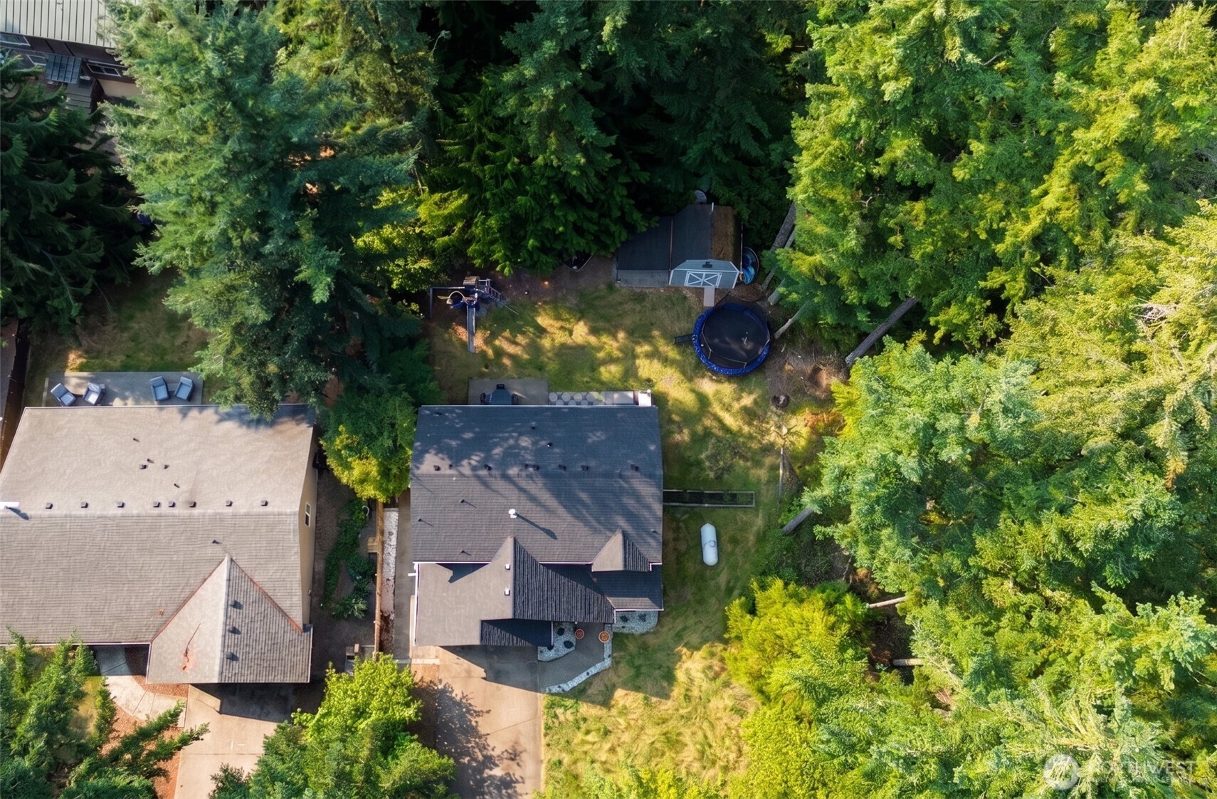 22616 Echowood Lane Property Photo 8