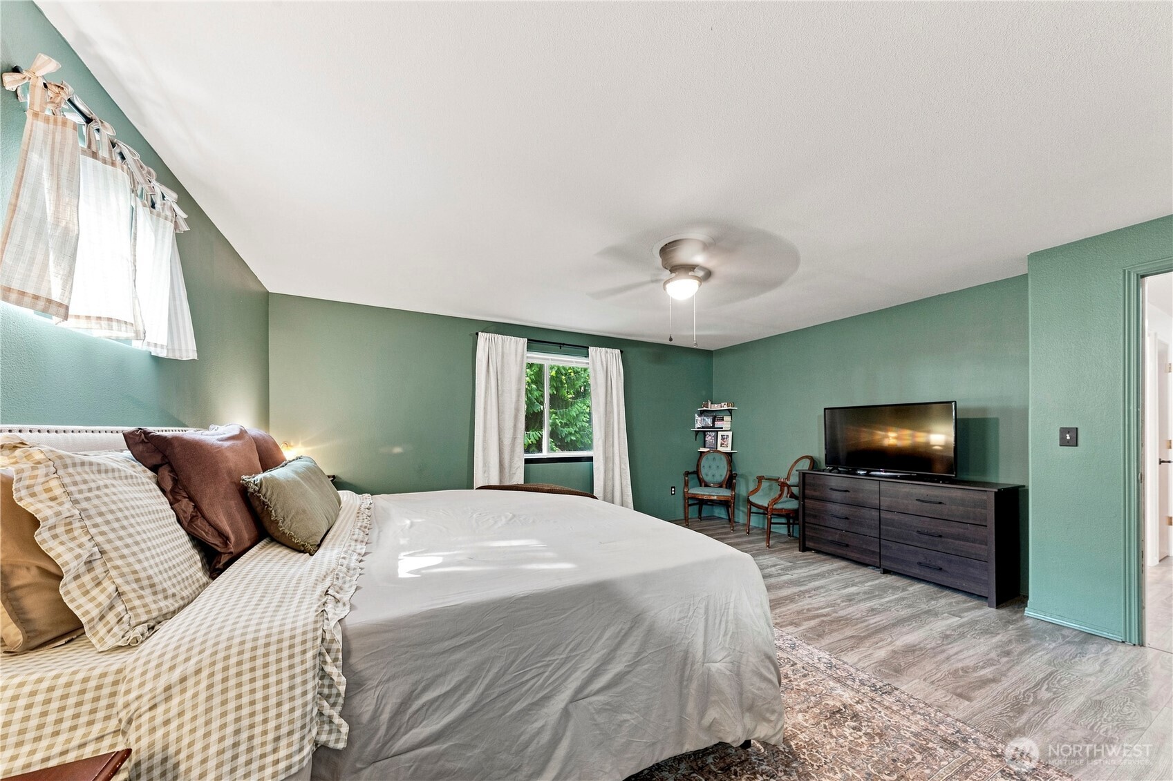 22616 Echowood Lane Property Photo 33