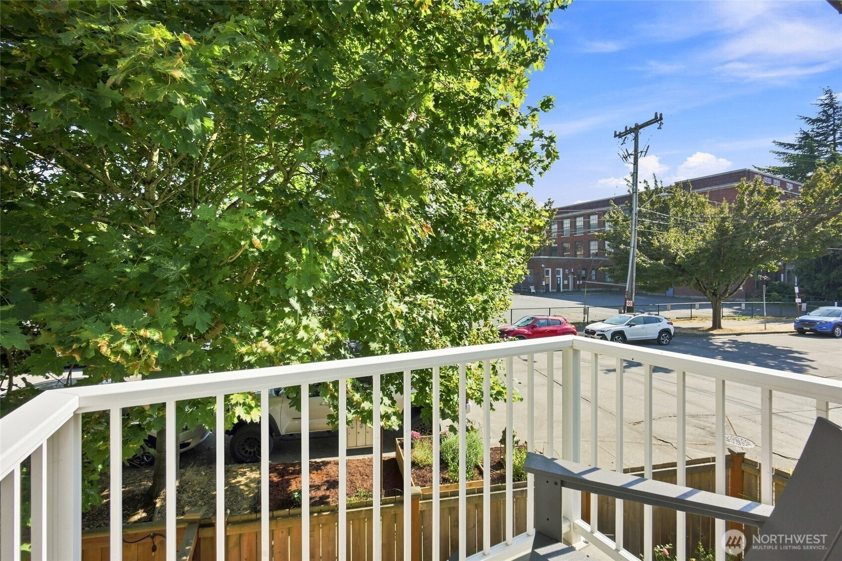 6800 Oswego Place Property Photo 12