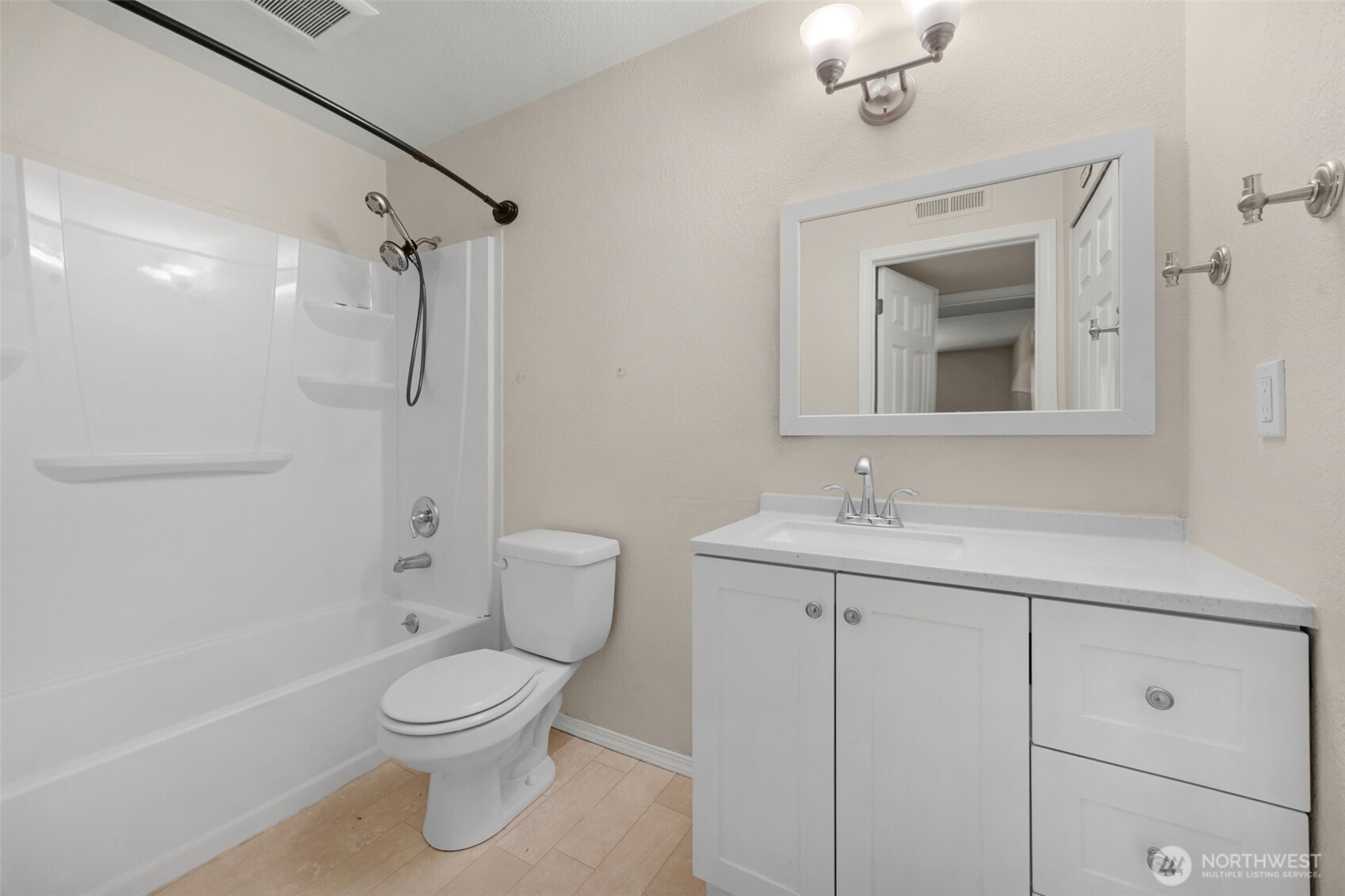 12525 Ne 145th Place F107 Property Photo 12