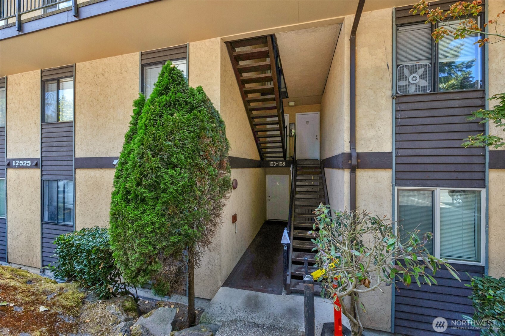 12525 Ne 145th Place F107 Property Photo 18