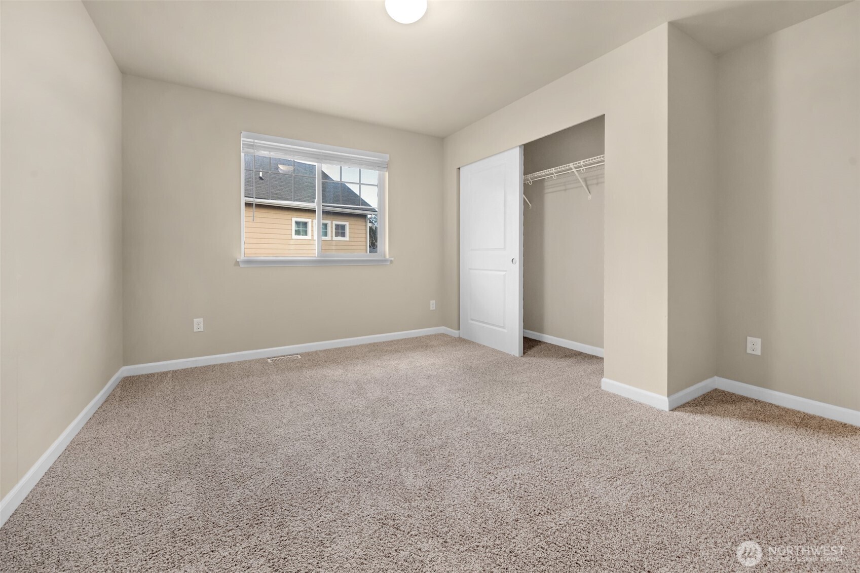 1037 Zeeden Way Property Photo 20