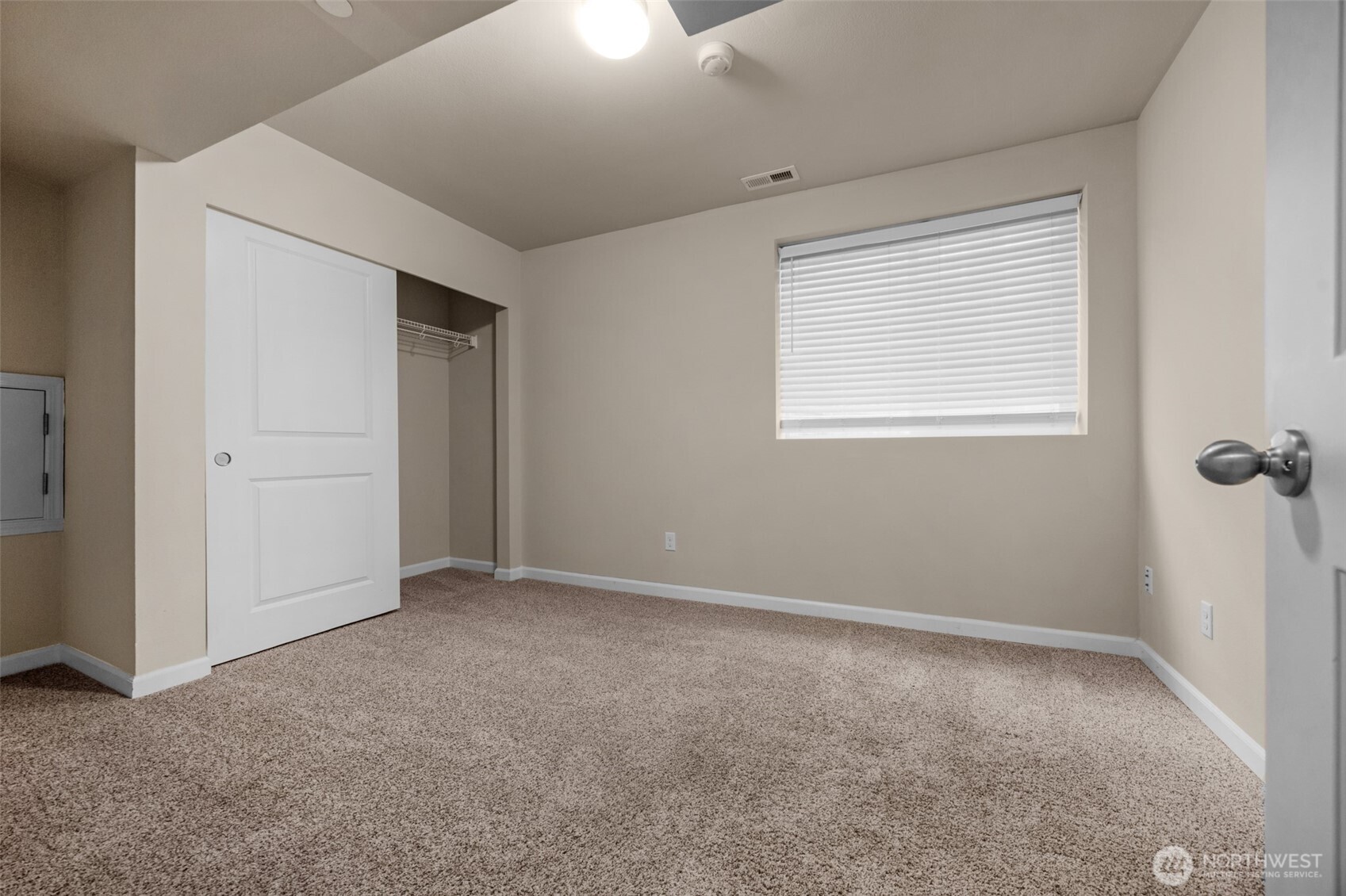 1037 Zeeden Way Property Photo 24