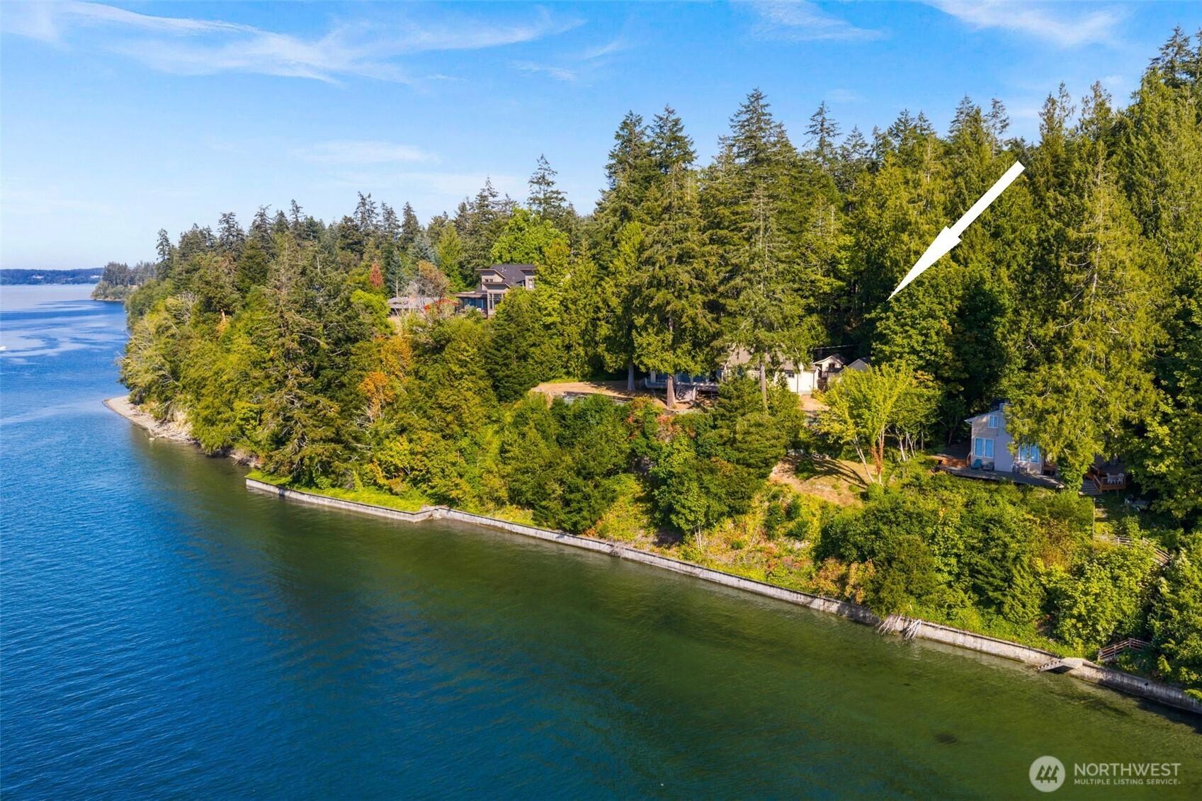 8325 Zangle Road Property Photo 3