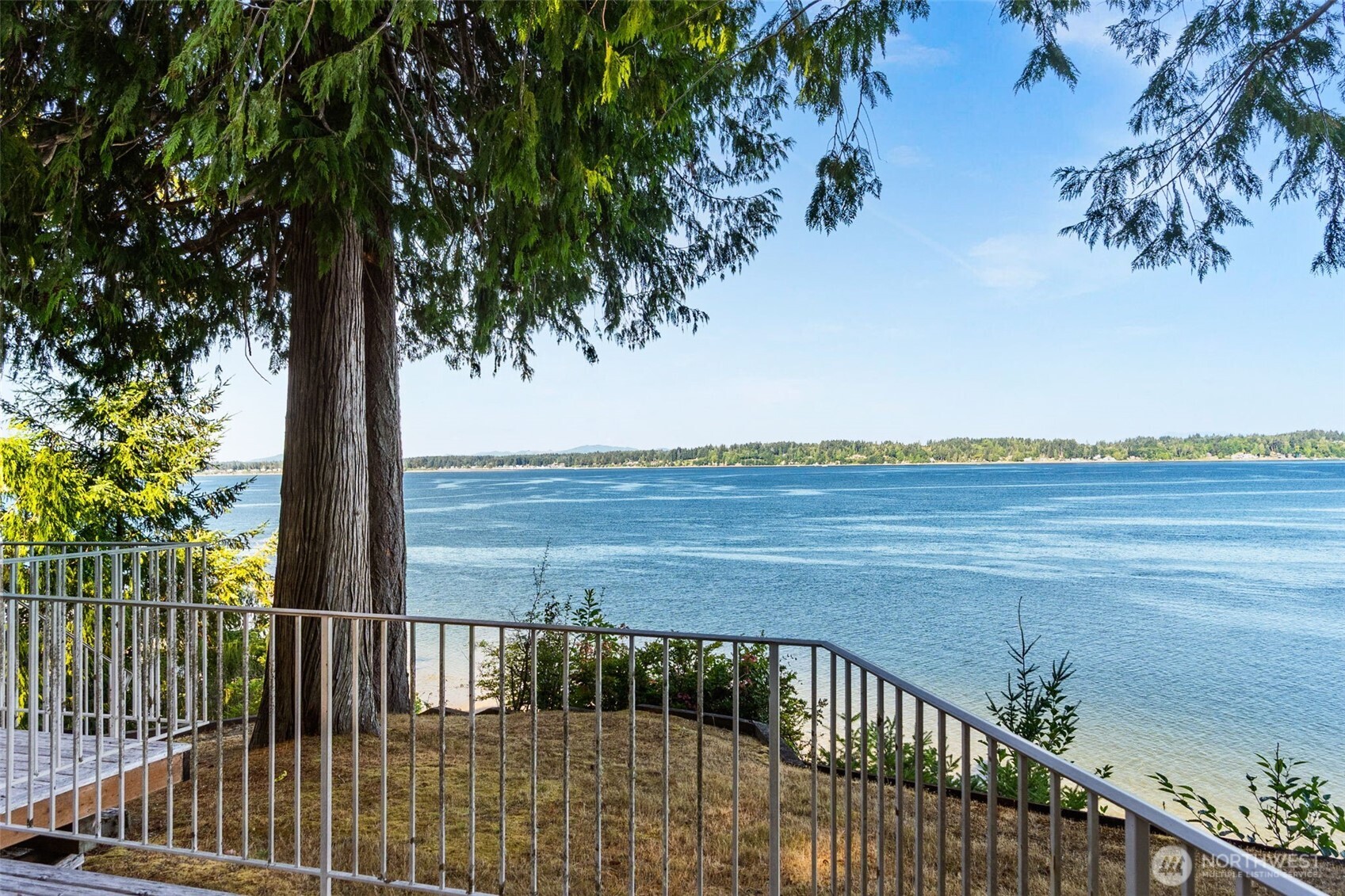 8325 Zangle Road Property Photo 4