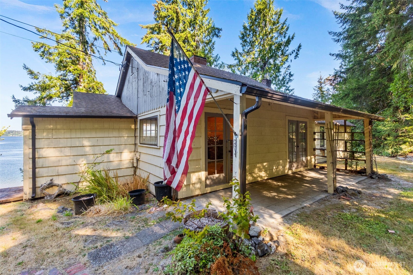 8325 Zangle Road Property Photo 13