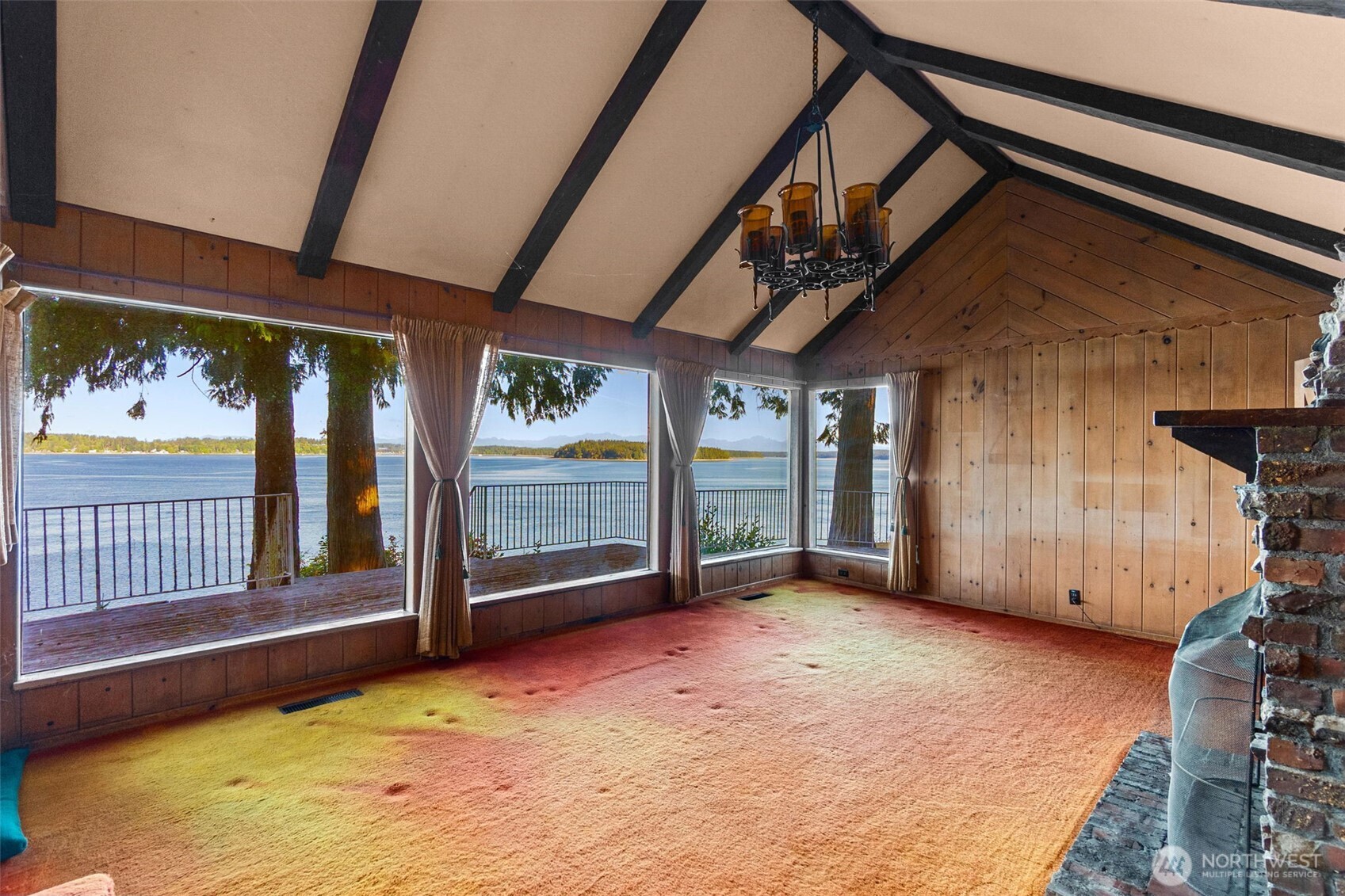 8325 Zangle Road Property Photo 17