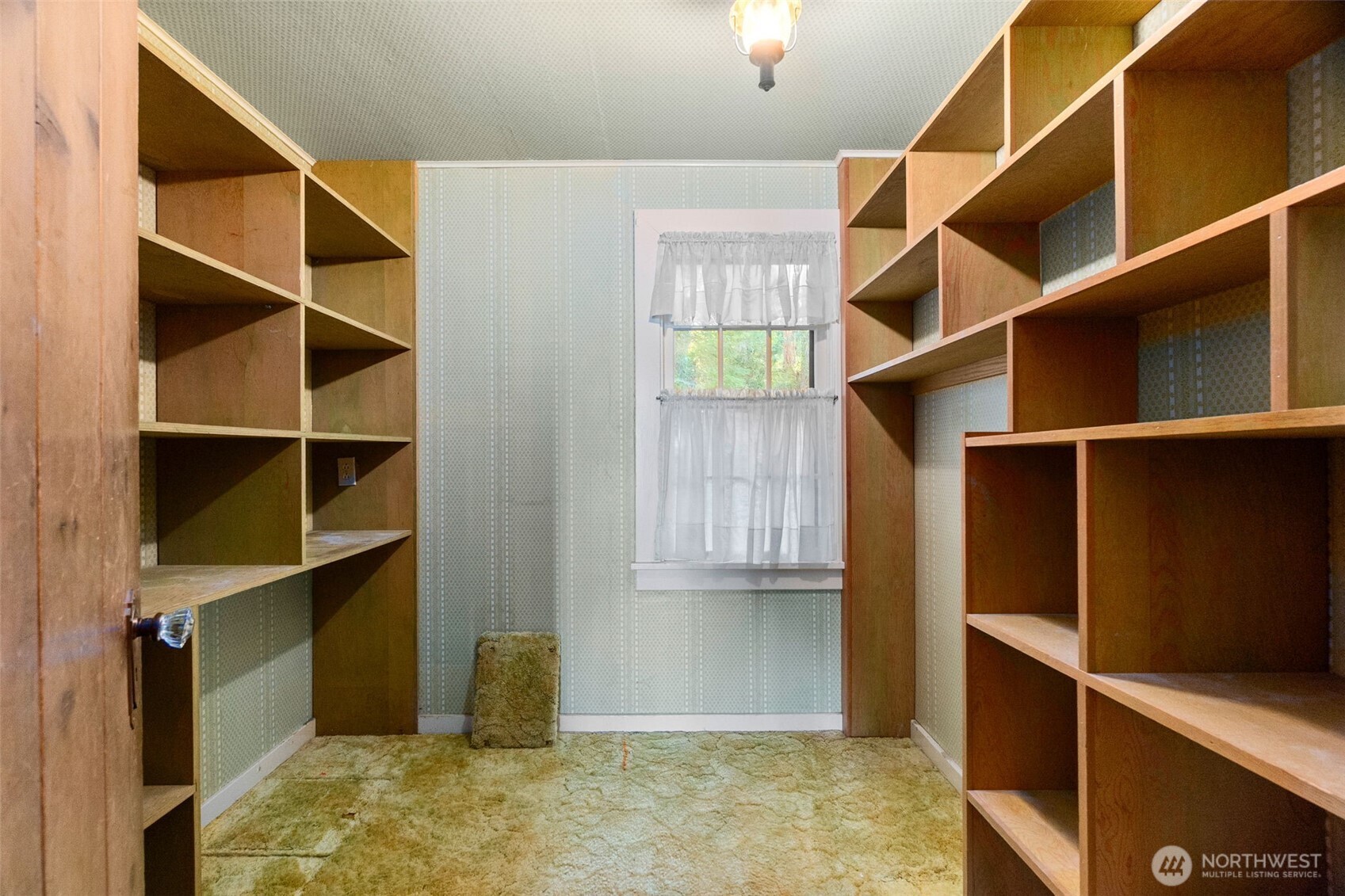 8325 Zangle Road Property Photo 29