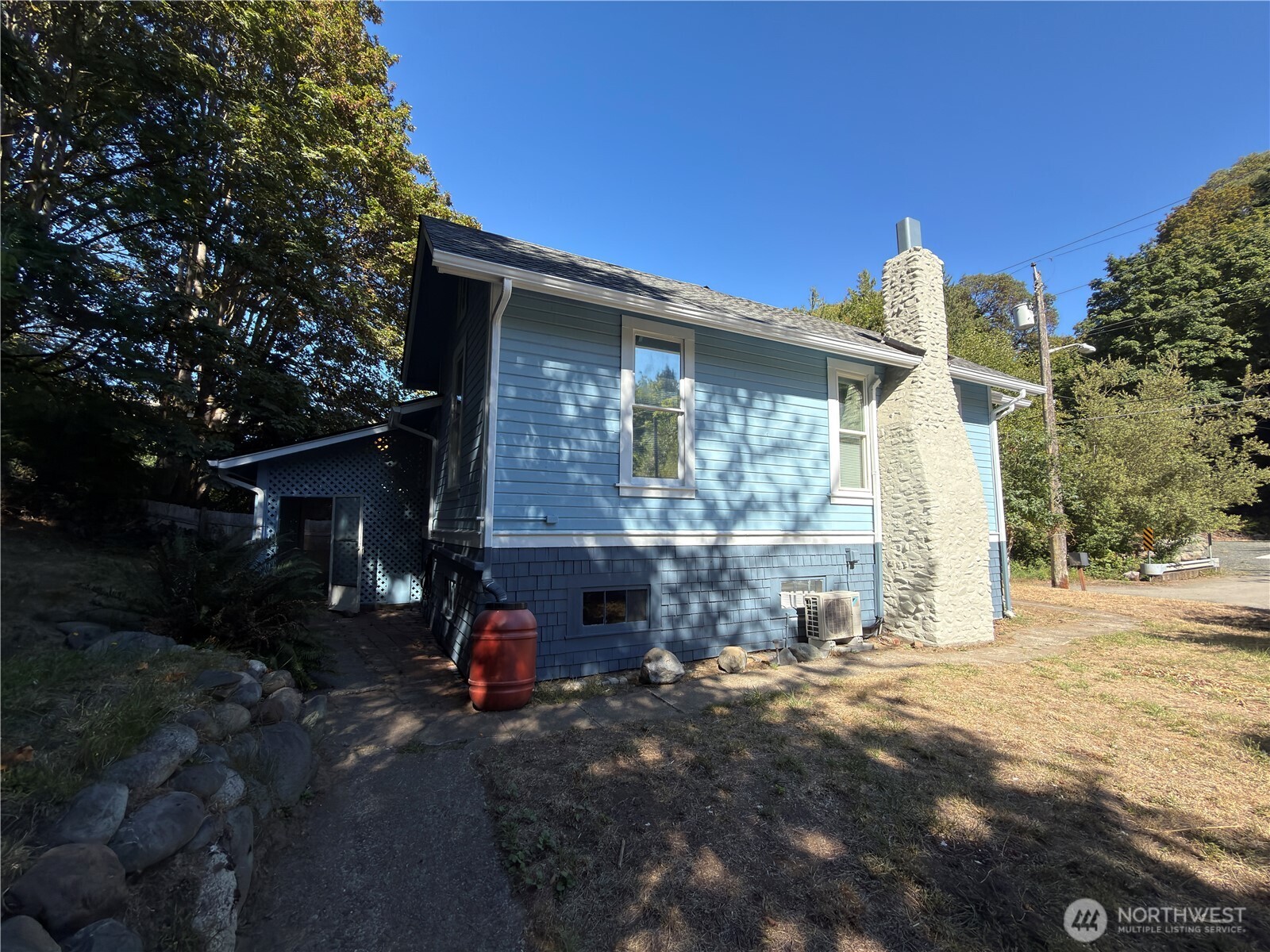 904 S Valley Street Property Photo 23