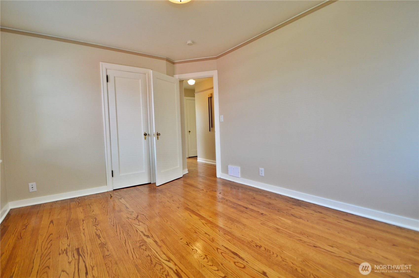 229 S 57th Street Property Photo 11