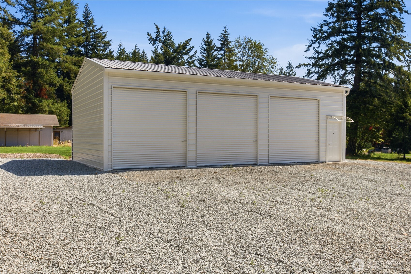 22710 253rd Avenue Property Photo 30