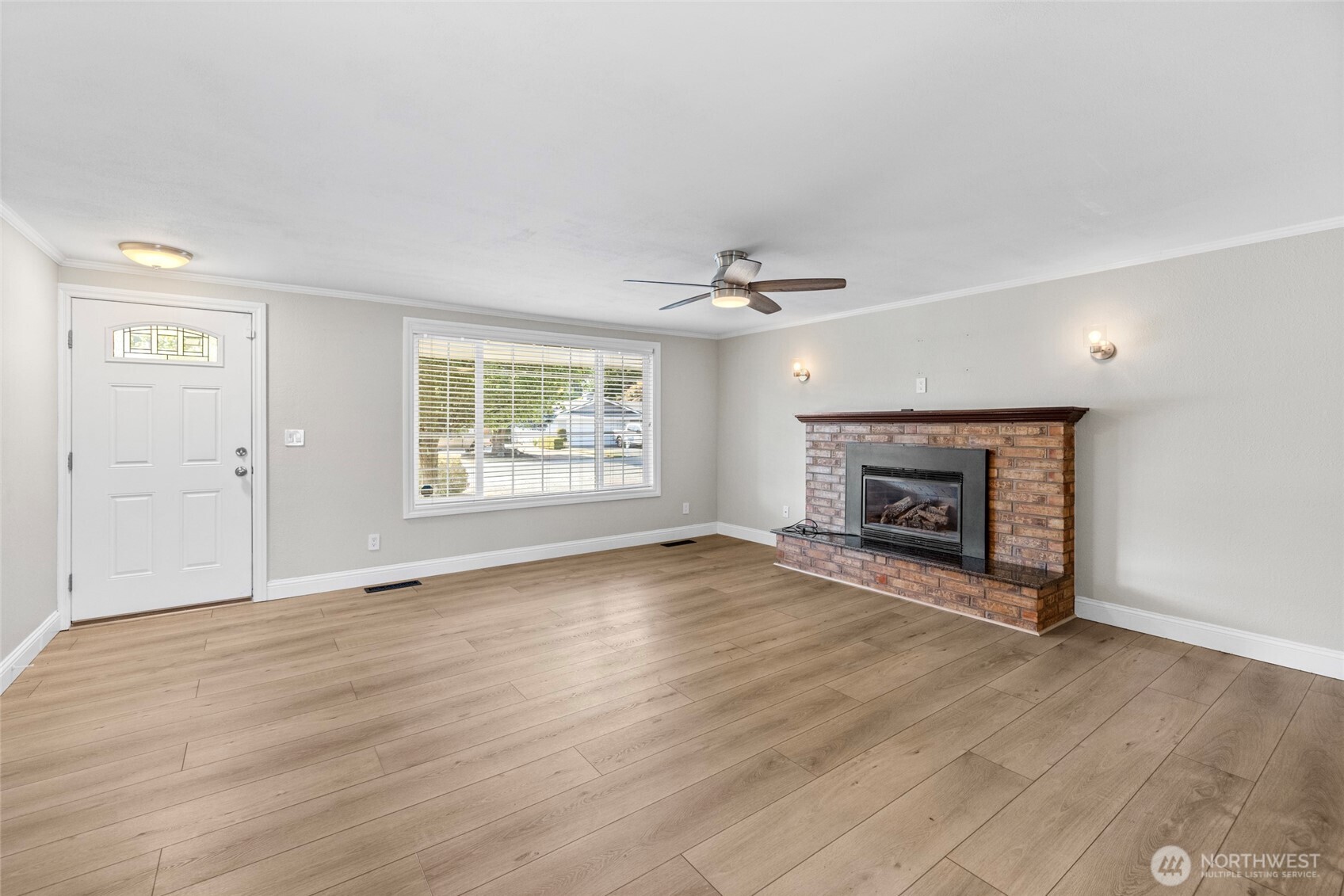 1206 S Walnut St Property Photo 13