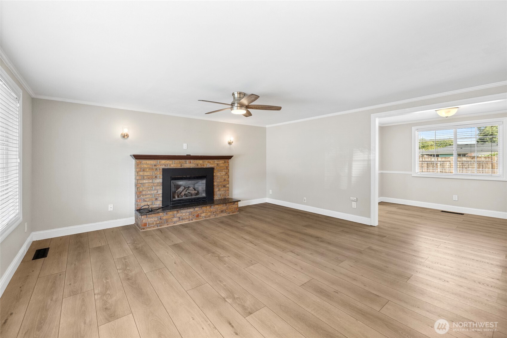 1206 S Walnut St Property Photo 14