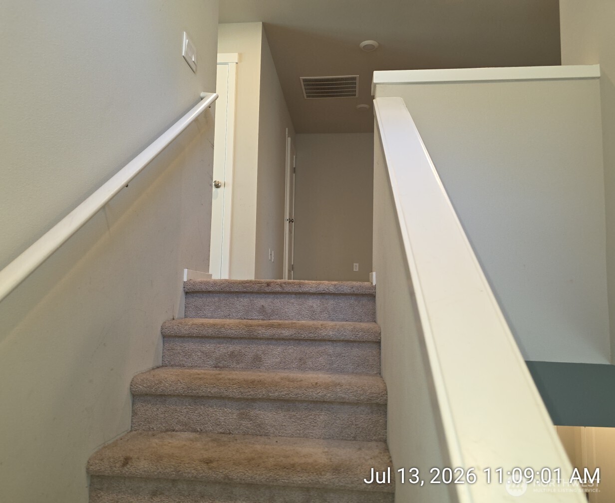 6576 Langley Avenue Property Photo 8