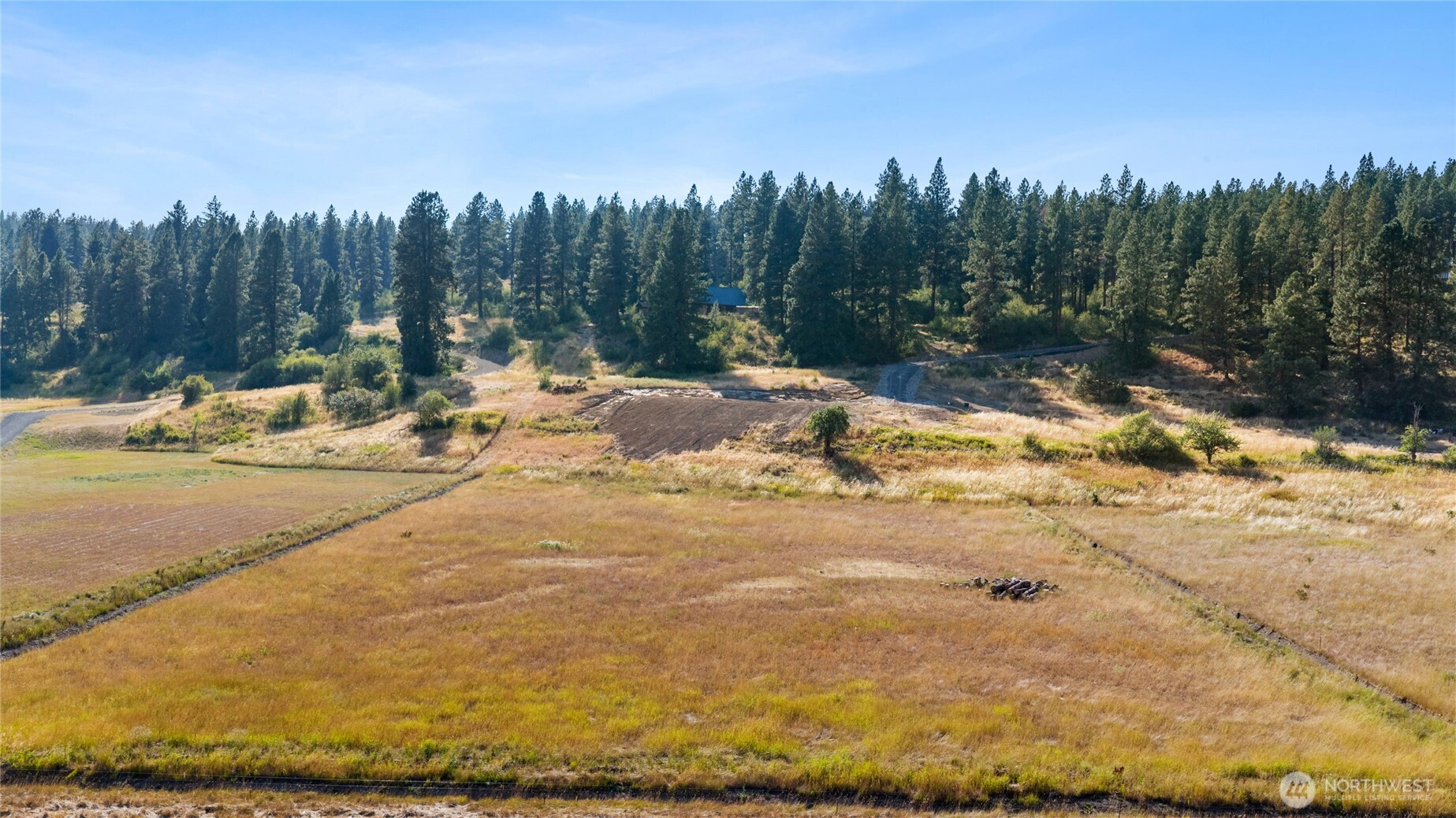 1080 Ranch Road Property Photo 6