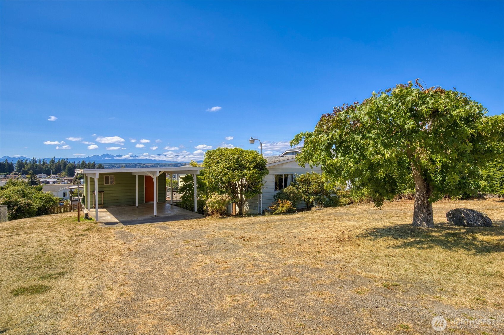 38003 Hood Canal Drive Property Photo 4