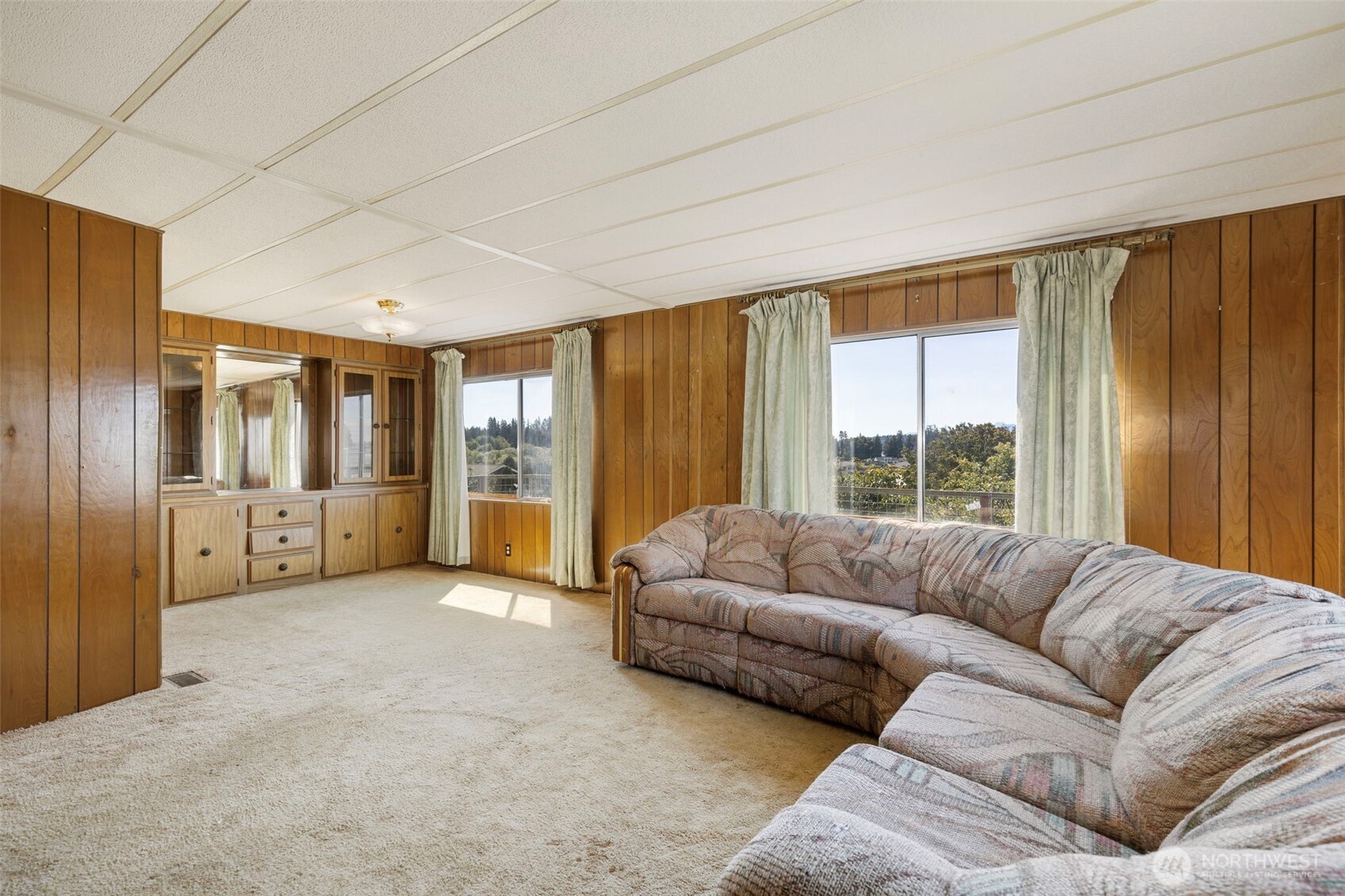 38003 Hood Canal Drive Property Photo 8