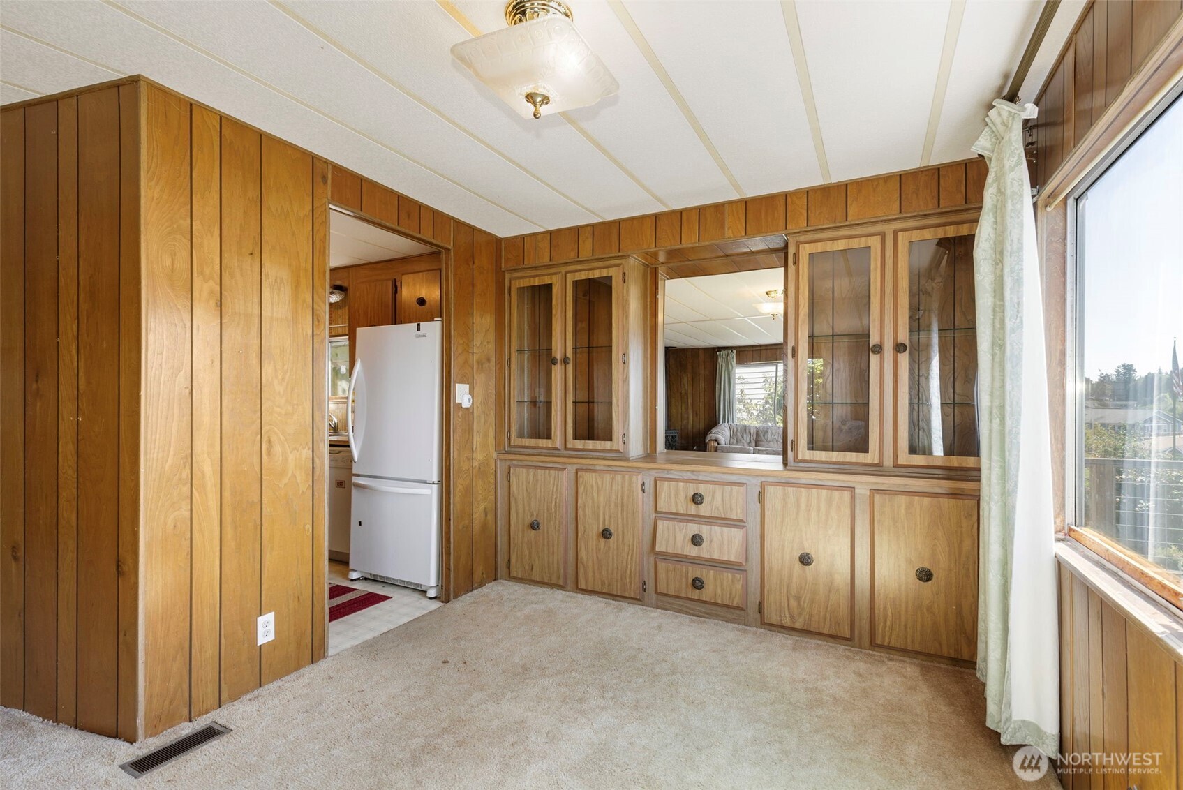 38003 Hood Canal Drive Property Photo 10