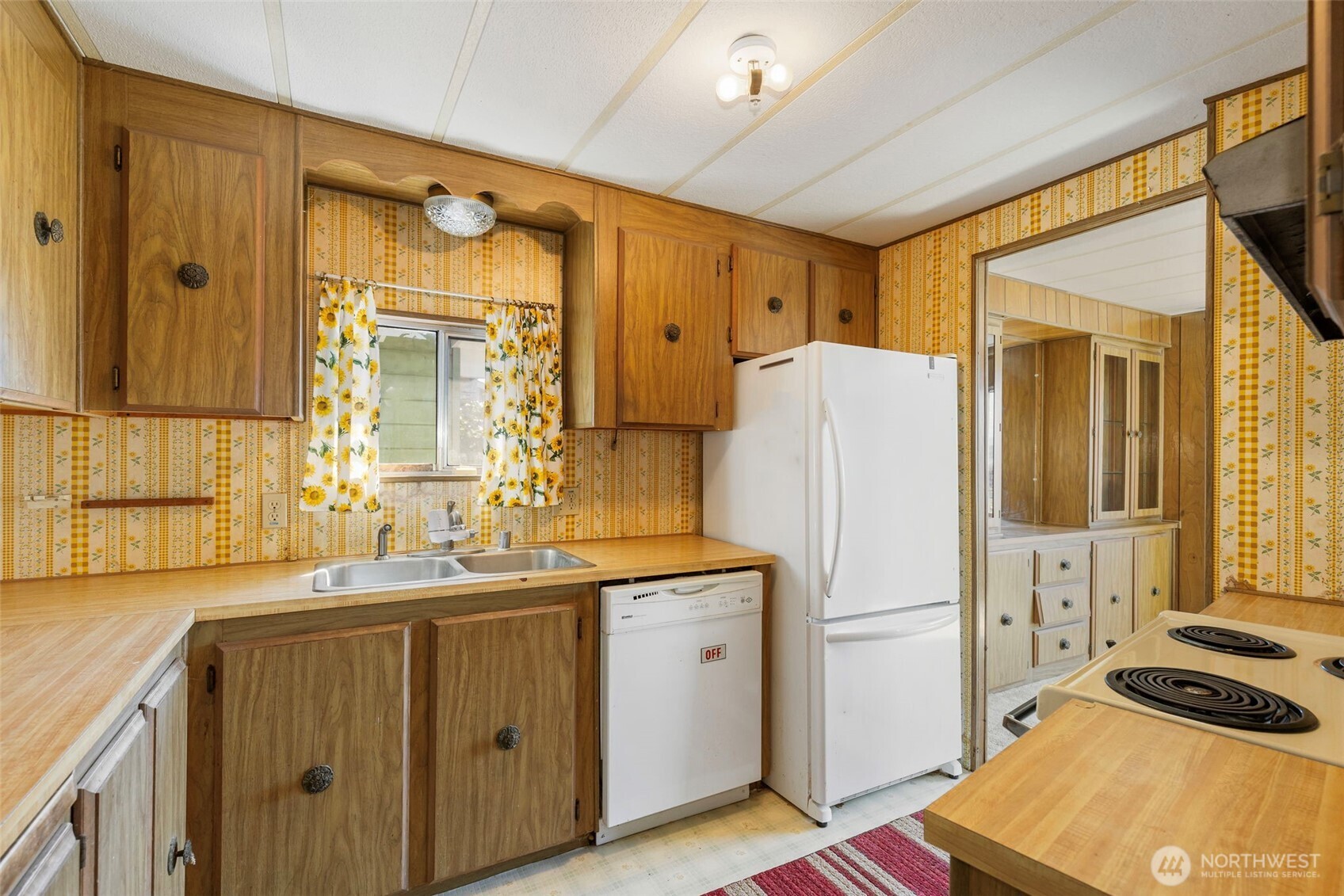 38003 Hood Canal Drive Property Photo 14