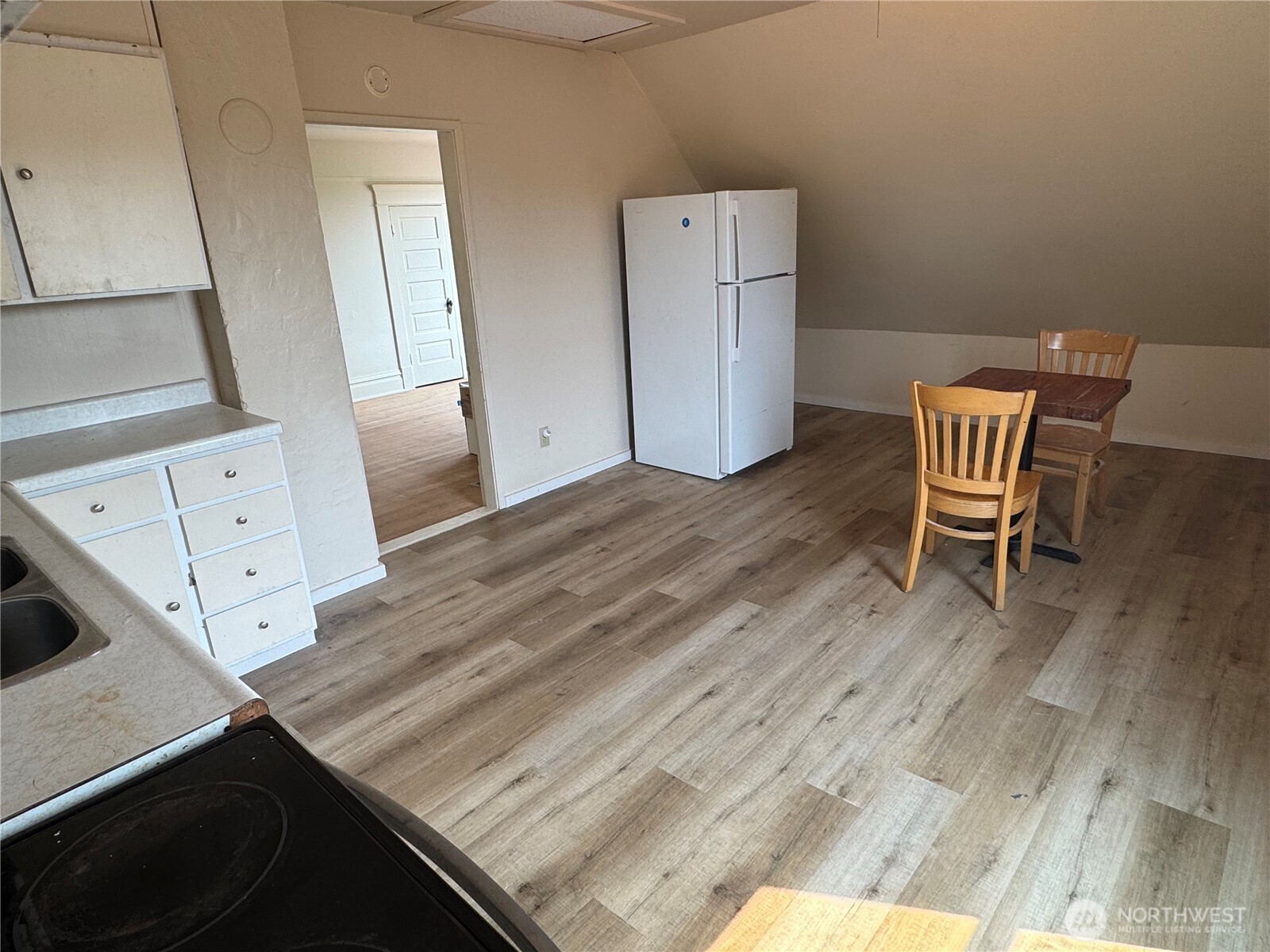 2573839 Property Photo 22