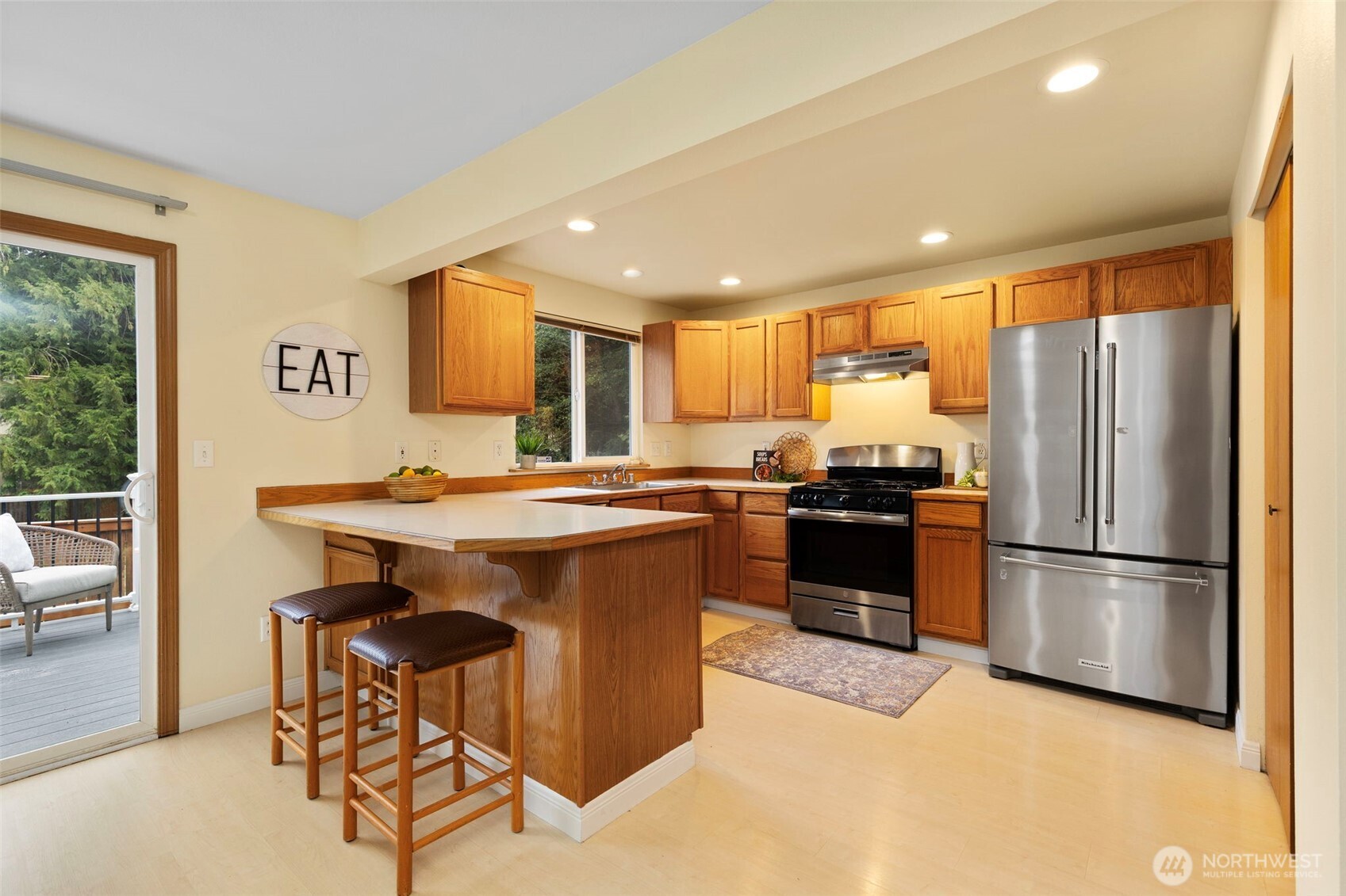 7548 Carnival Place Property Photo 10