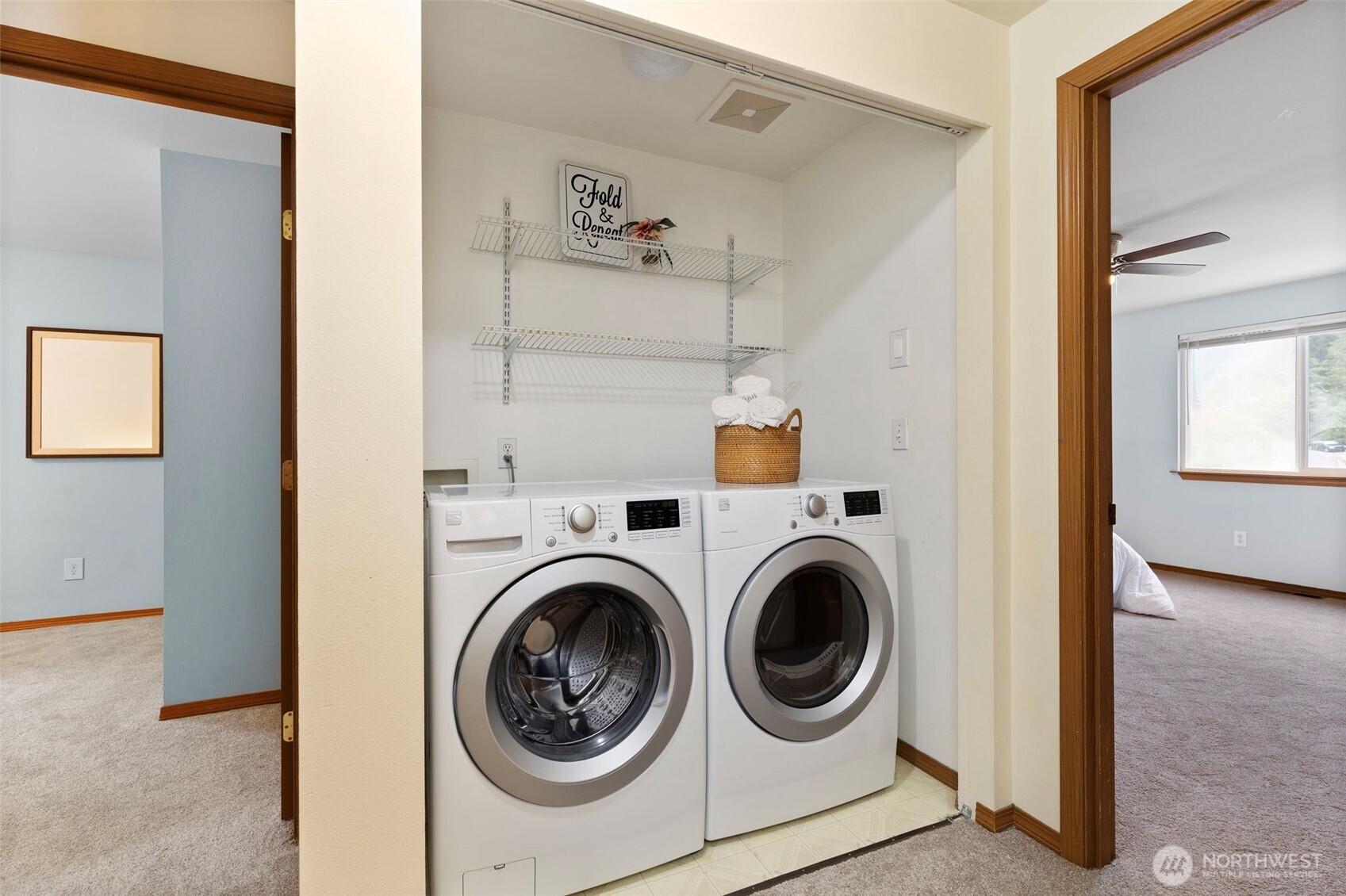 7548 Carnival Place Property Photo 17