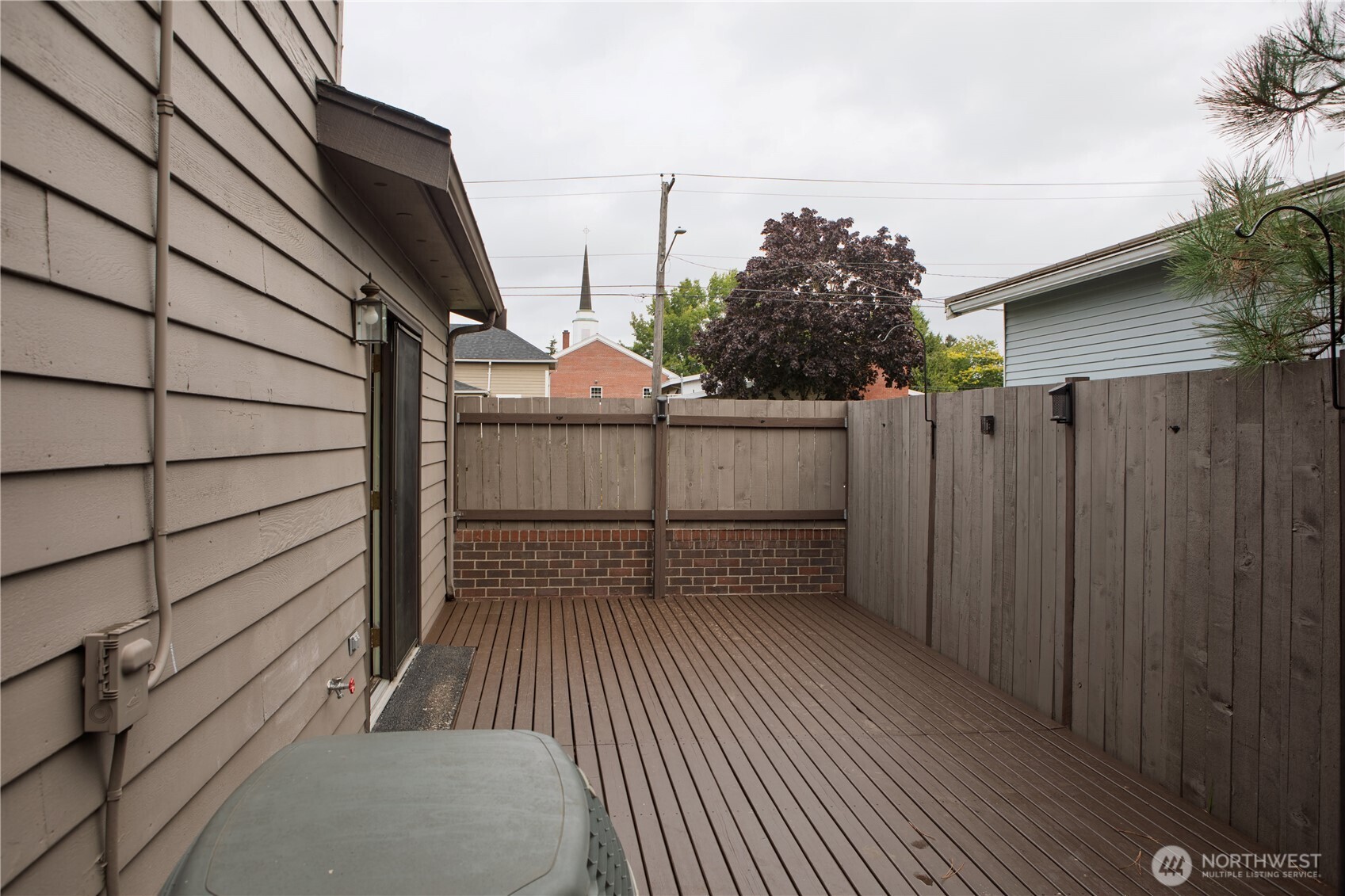 1111 Grover Street 1a Property Photo 11