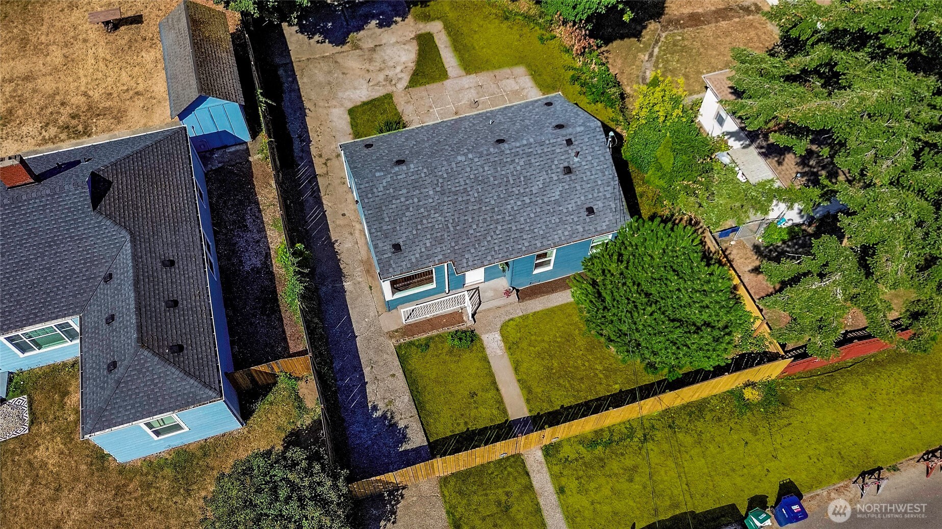 12015 69th Avenue Property Photo 3