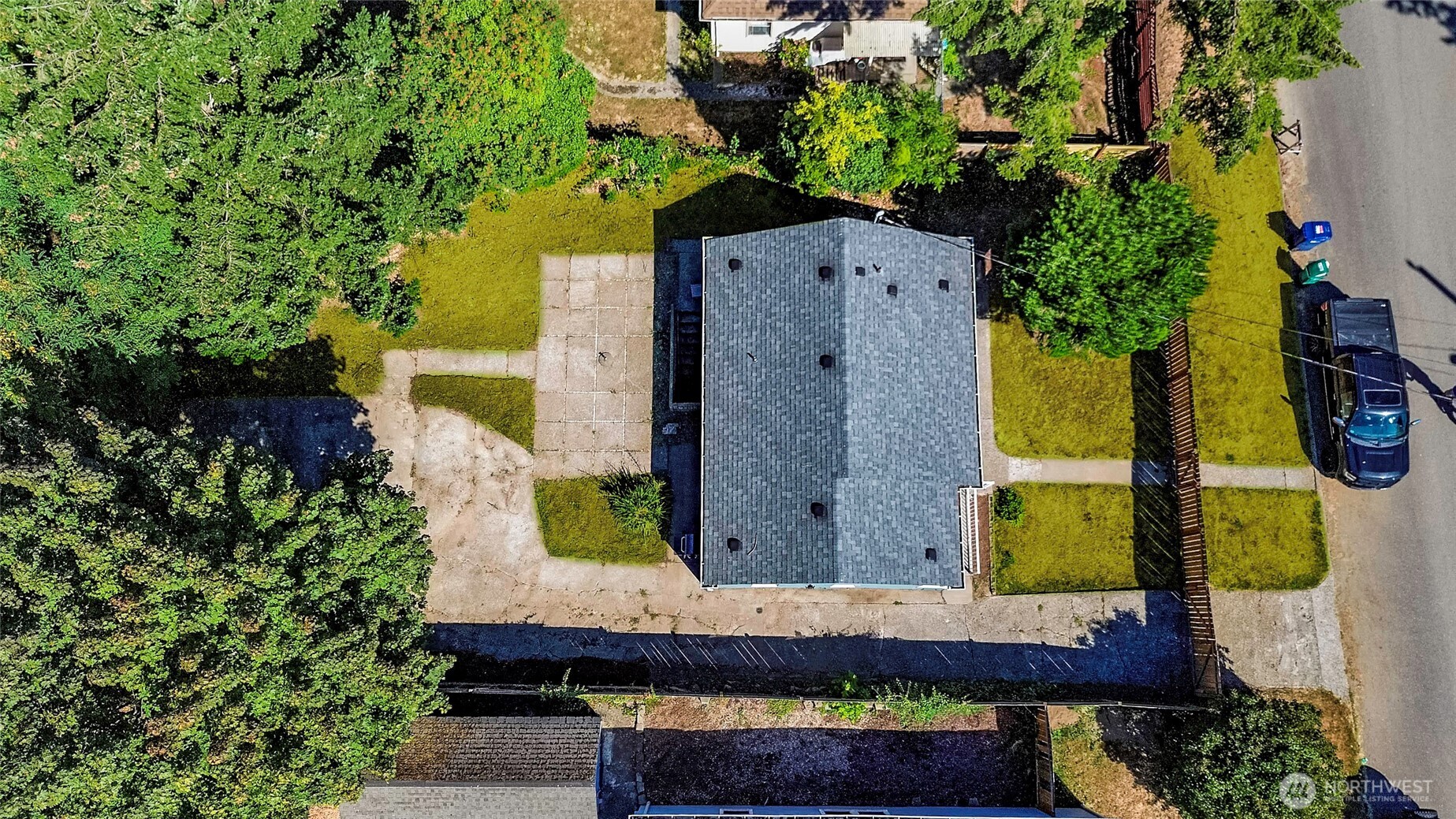 12015 69th Avenue Property Photo 6