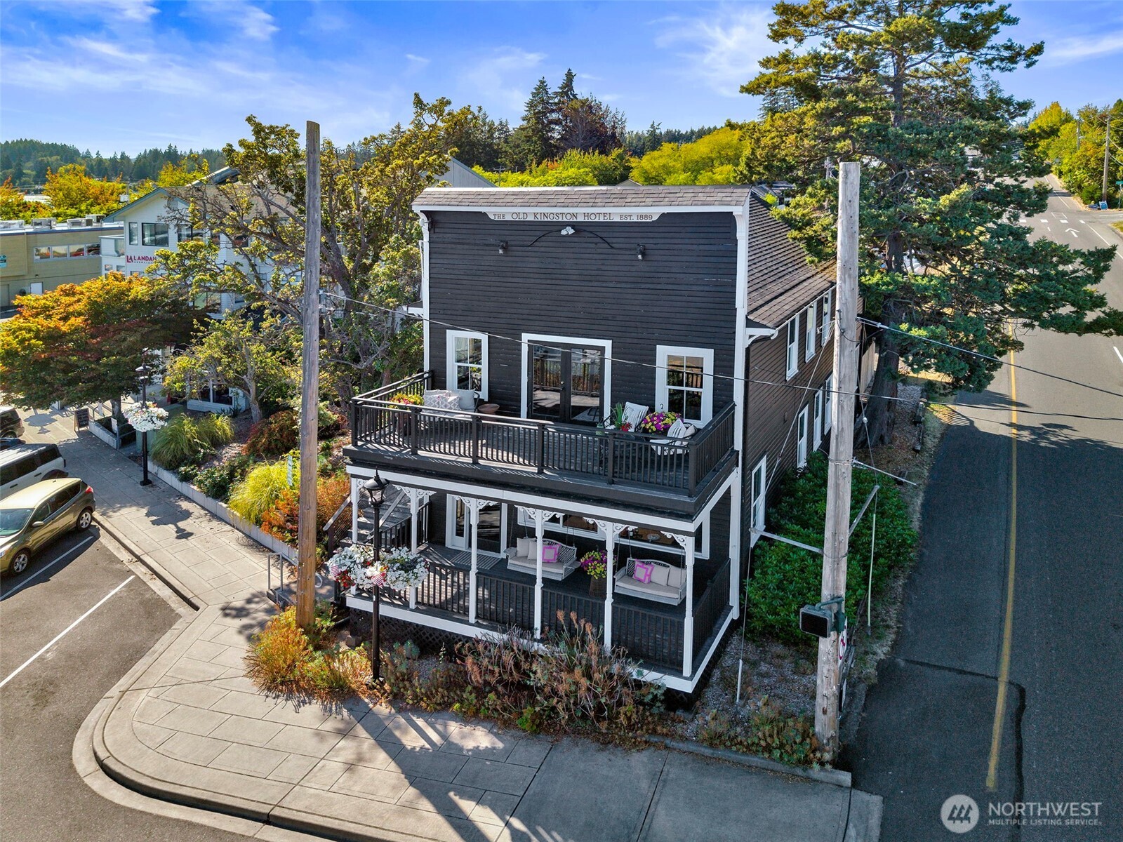 25931 Washington Boulevard Property Photo 1
