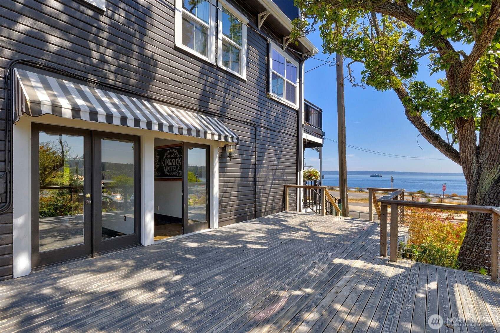 25931 Washington Boulevard Property Photo 12
