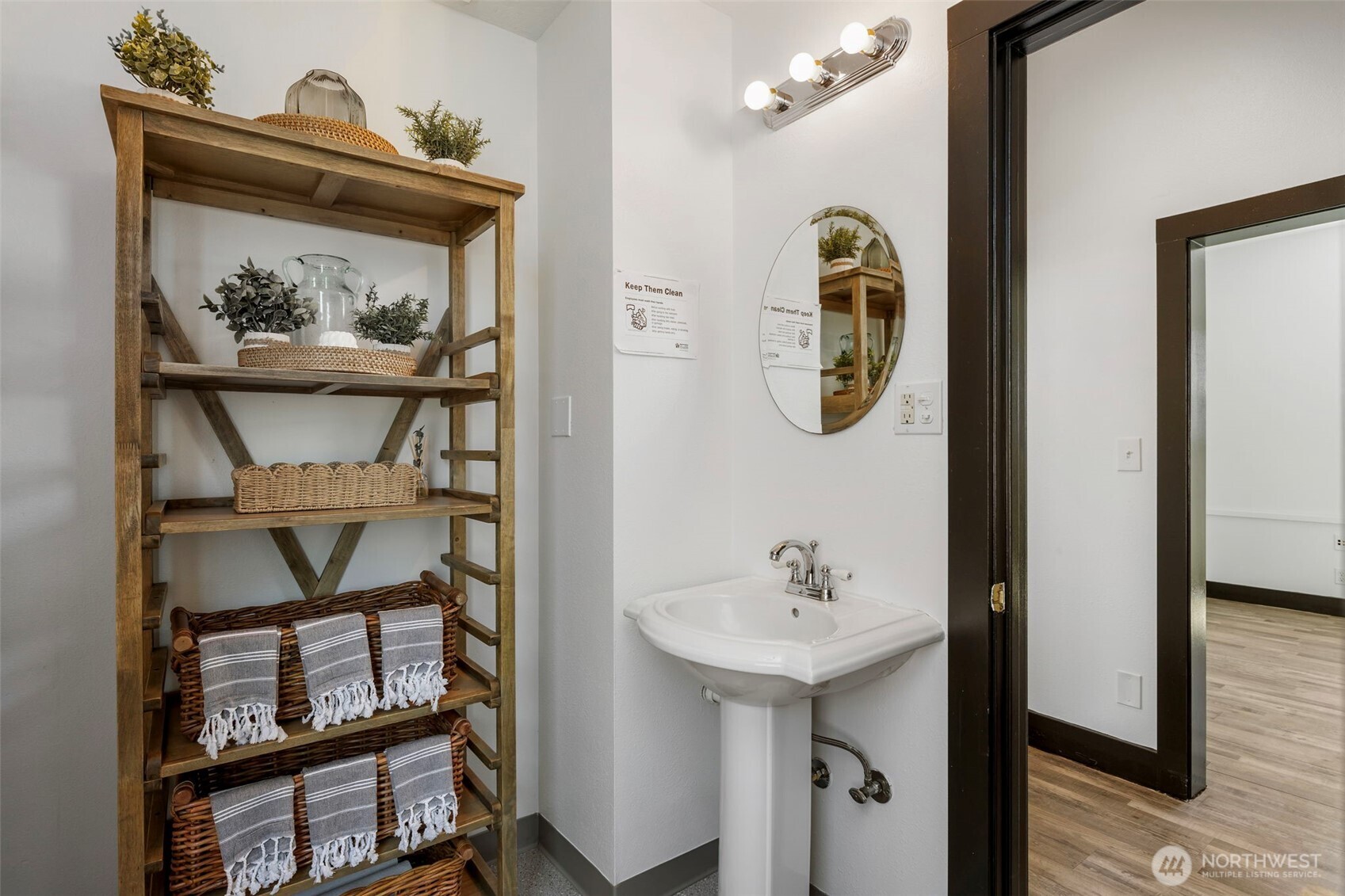 25931 Washington Boulevard Property Photo 29