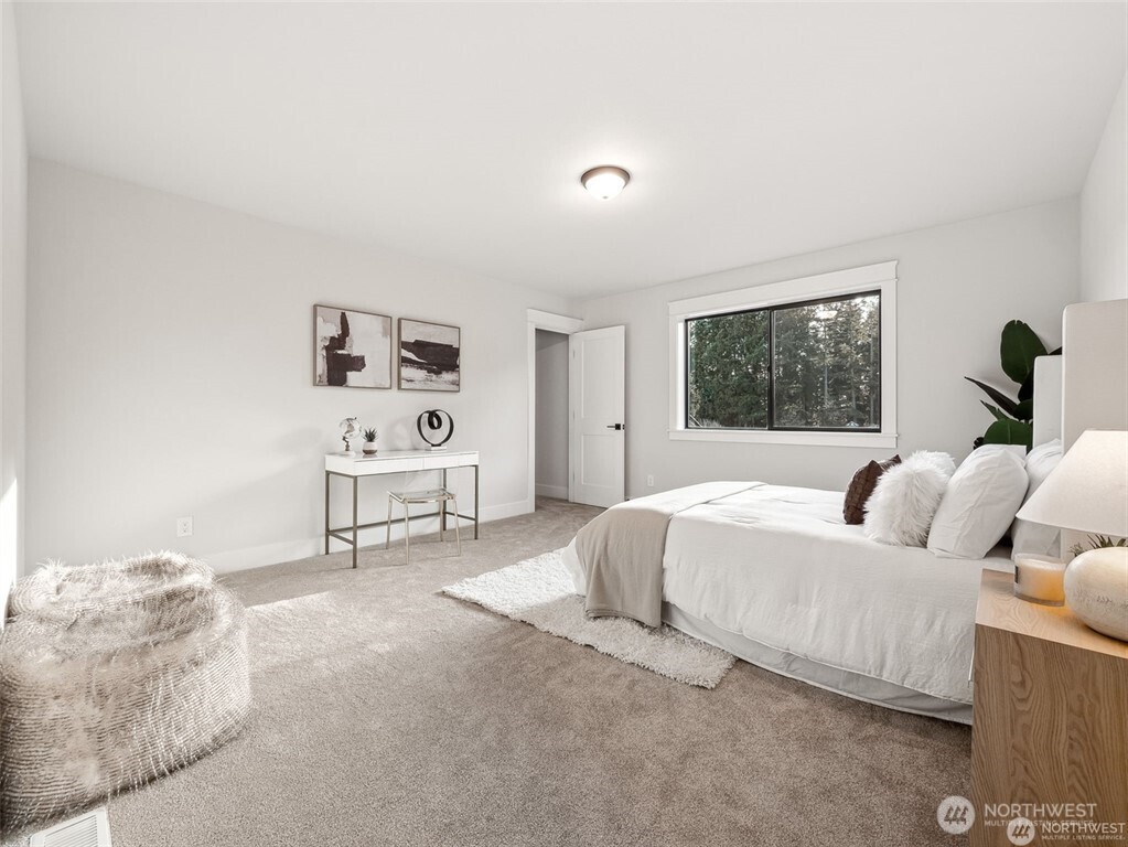 7226 227th Street Property Photo 13