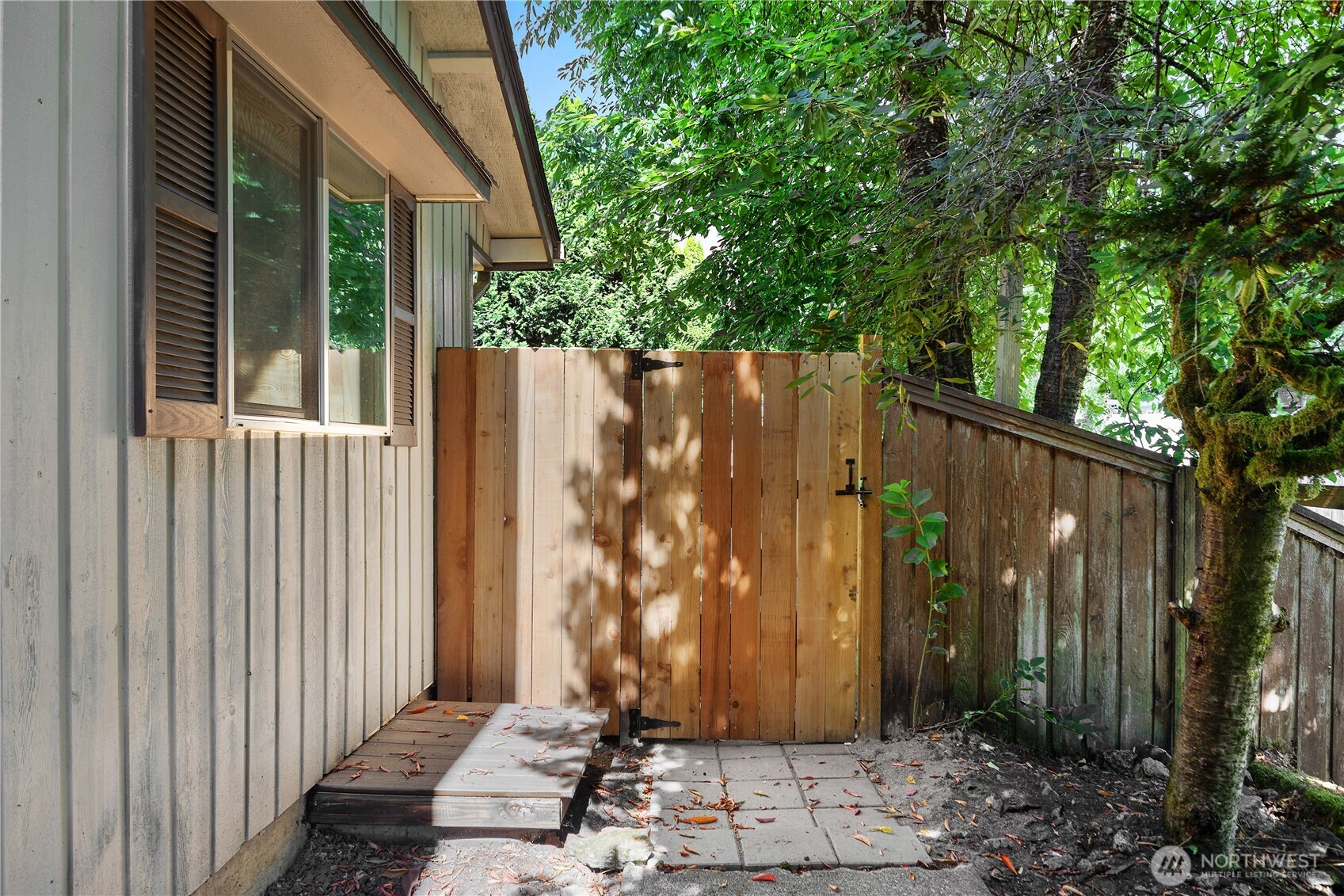 1617 Diamond Loop Property Photo 35