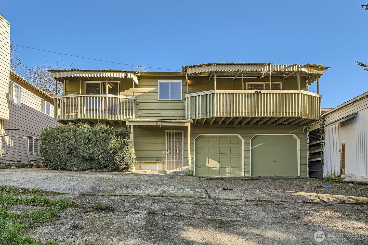 5525 Renton Avenue Property Photo 1