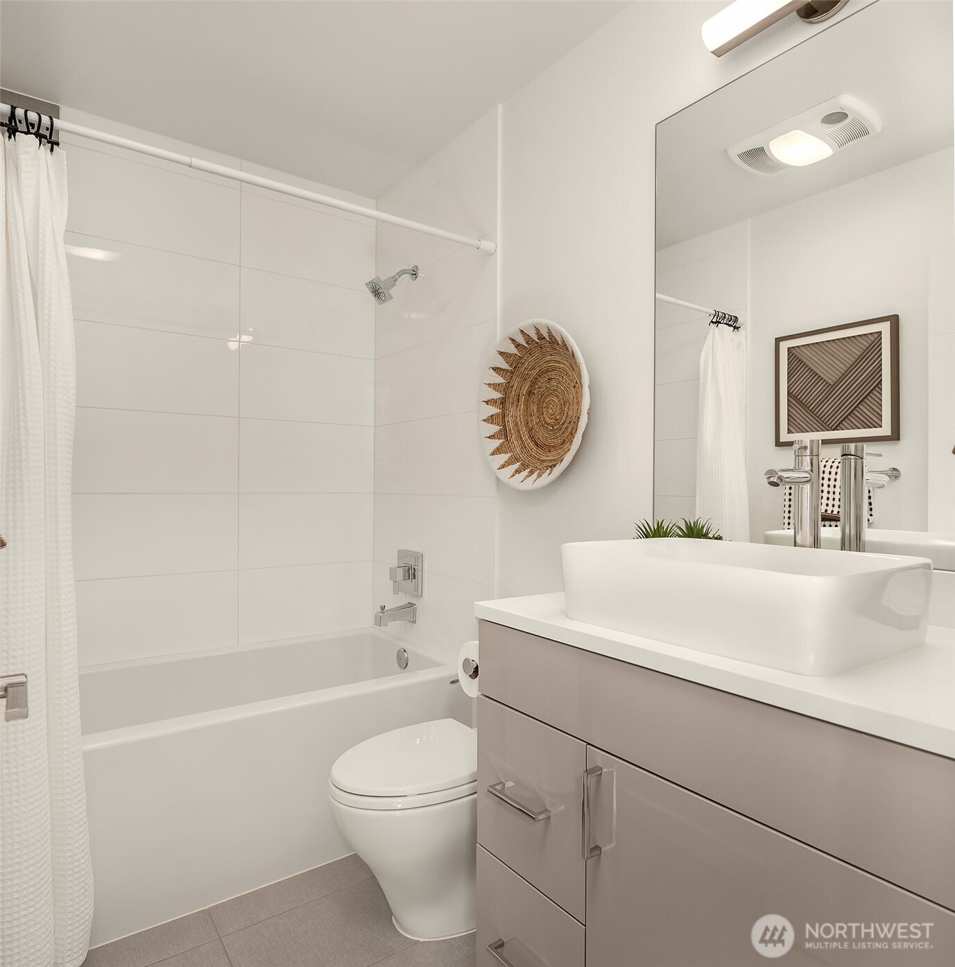 3613 Wallingford Avenue Property Photo 20