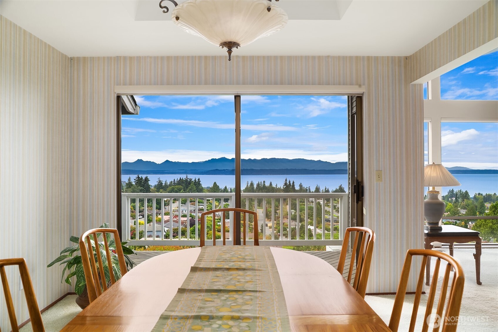 231 Skyline Drive Property Photo 9