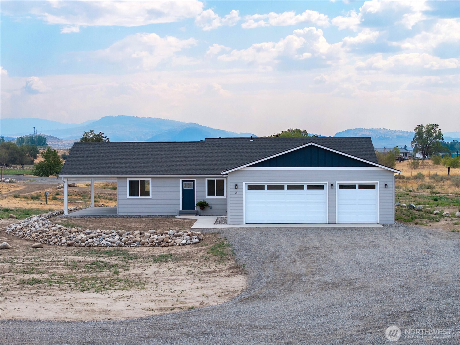 21 Bide-a-wee Rd. Property Photo 28