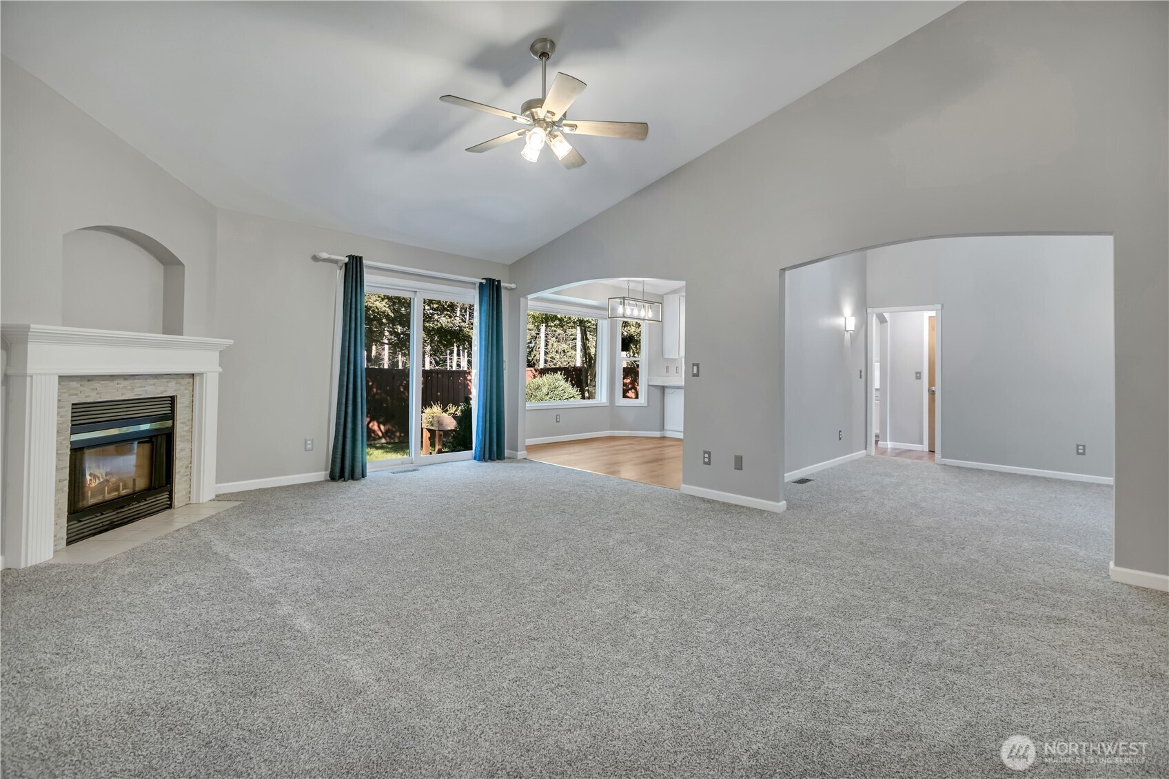 19806 121st Street Ct Property Photo 6