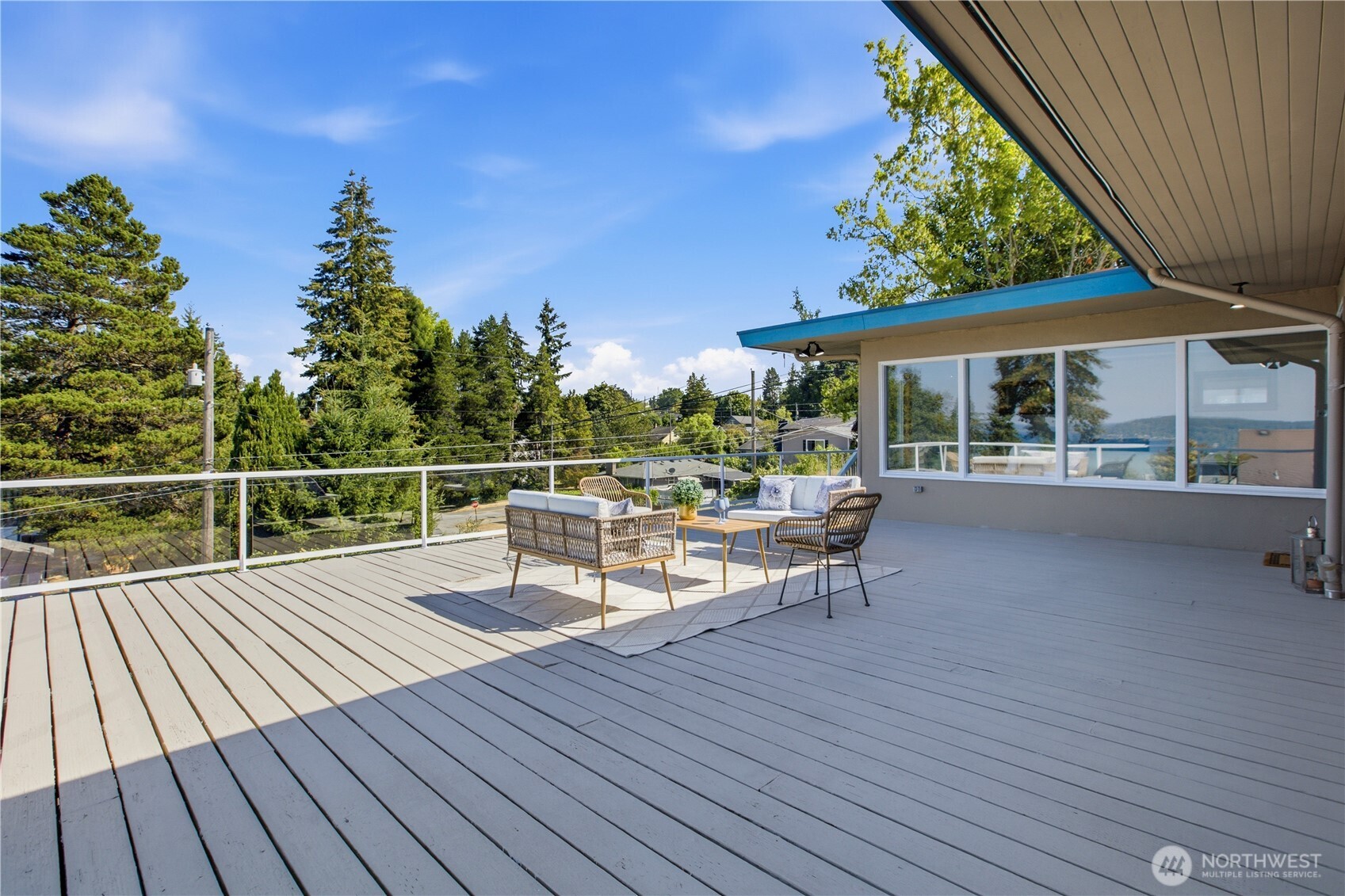 4701 N Huson Street Property Photo 11