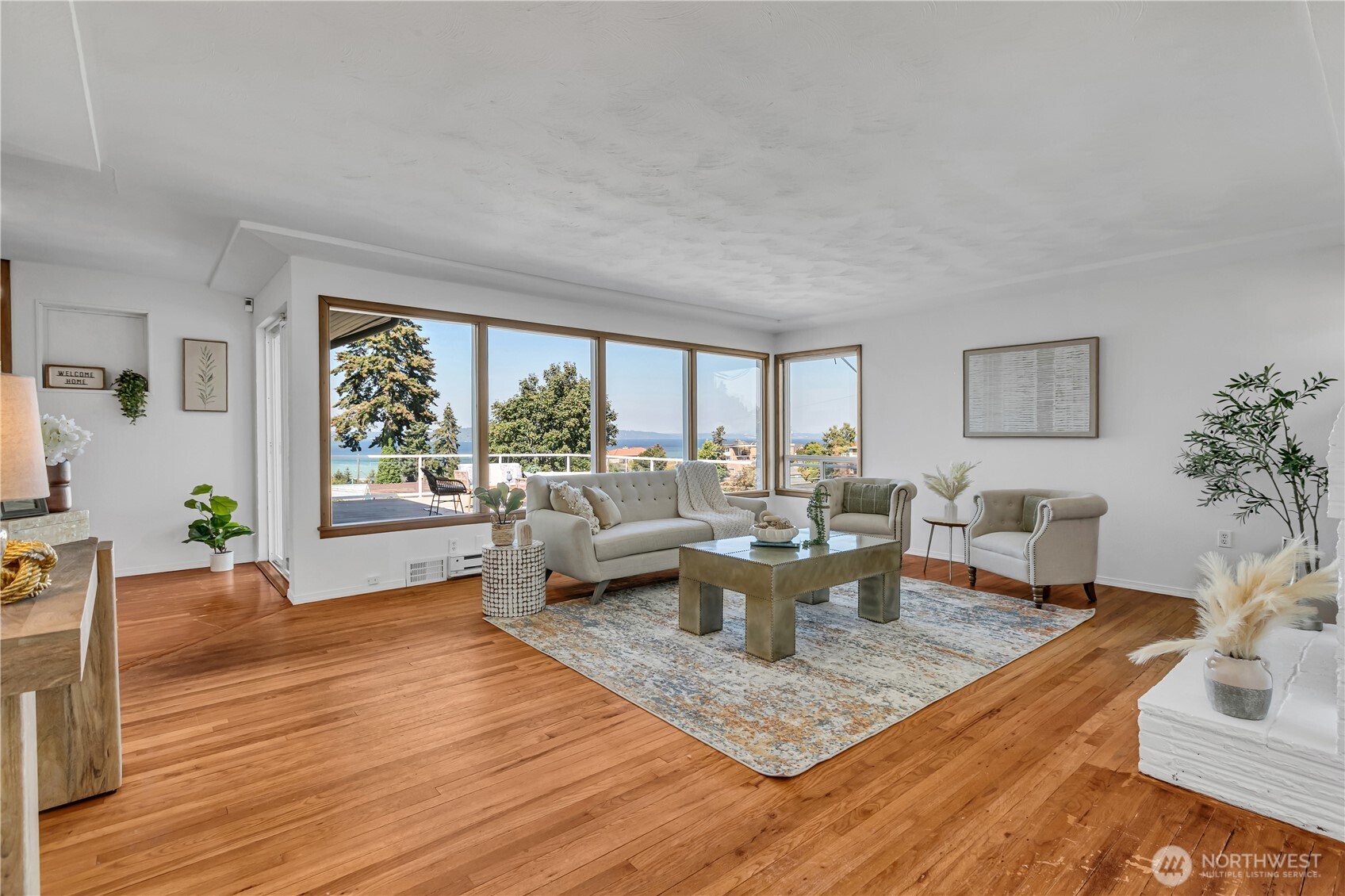4701 N Huson Street Property Photo 12