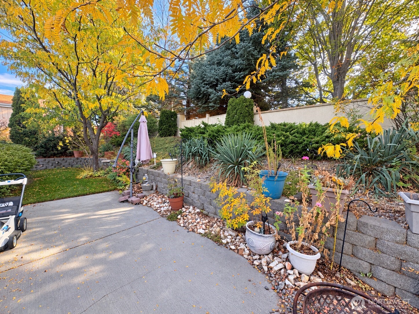 2 Crystal Place Property Photo 18