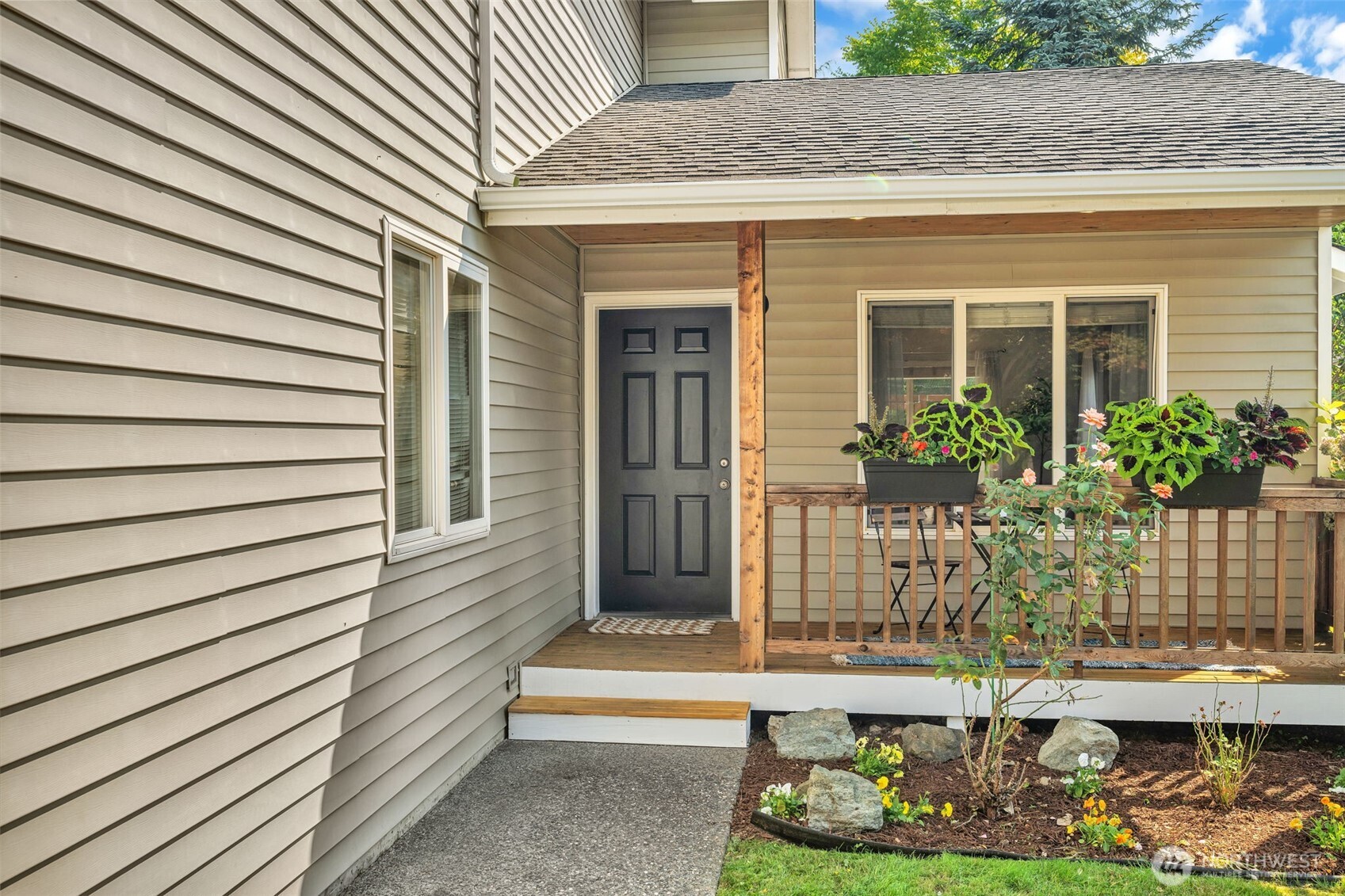 17134 Laurel Lane Property Photo 4