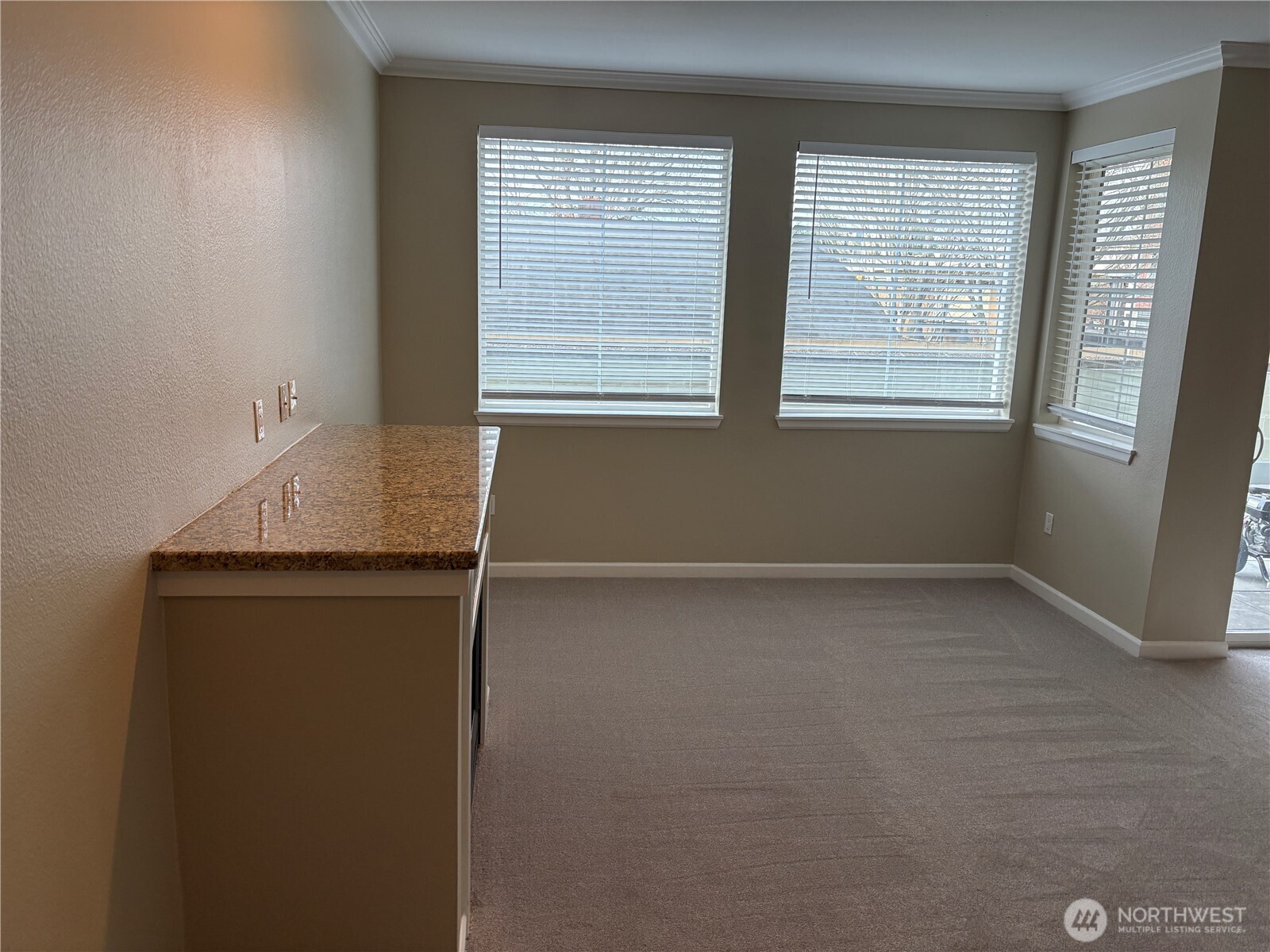 225 Logan Avenue 111 Property Photo 16