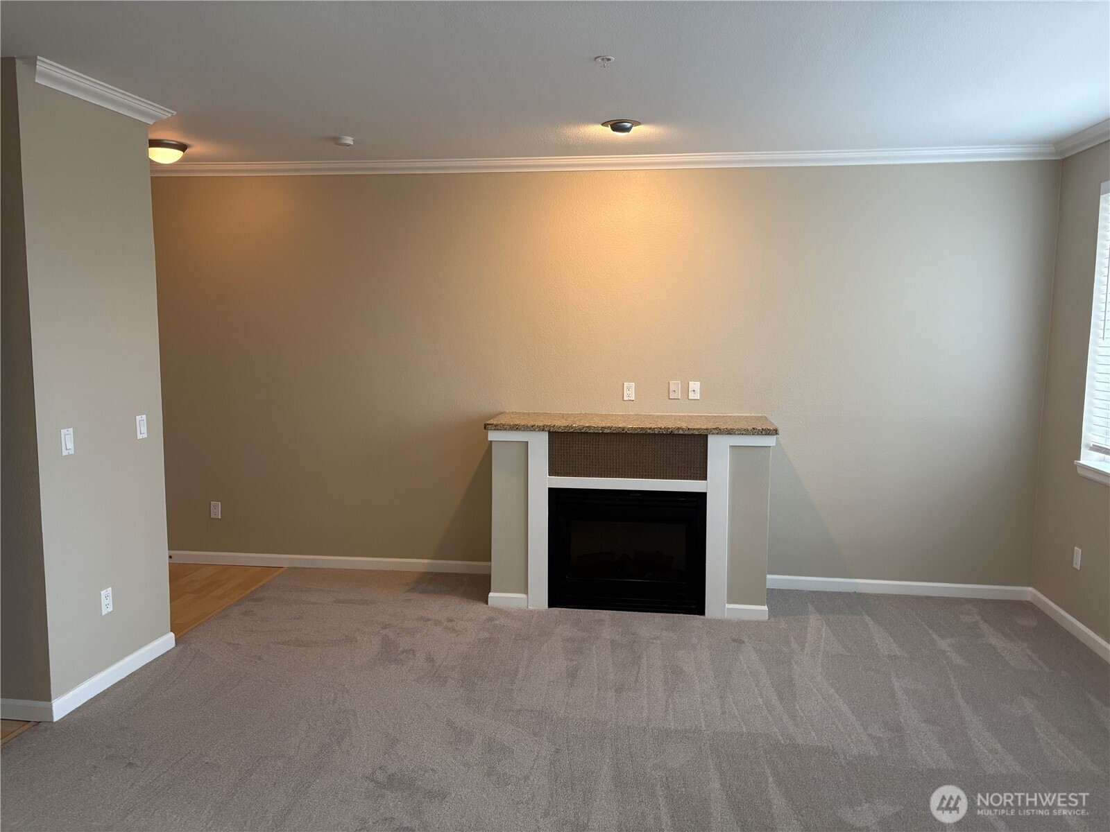 225 Logan Avenue 111 Property Photo 19