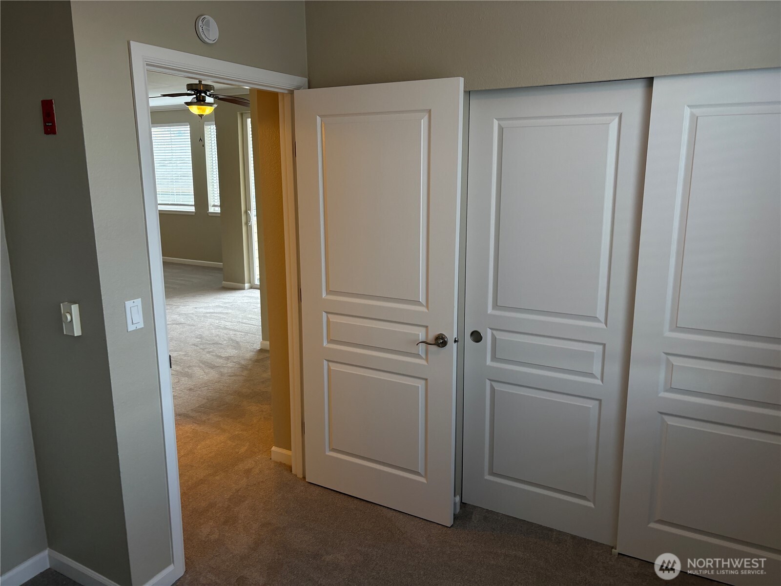 225 Logan Avenue 111 Property Photo 27