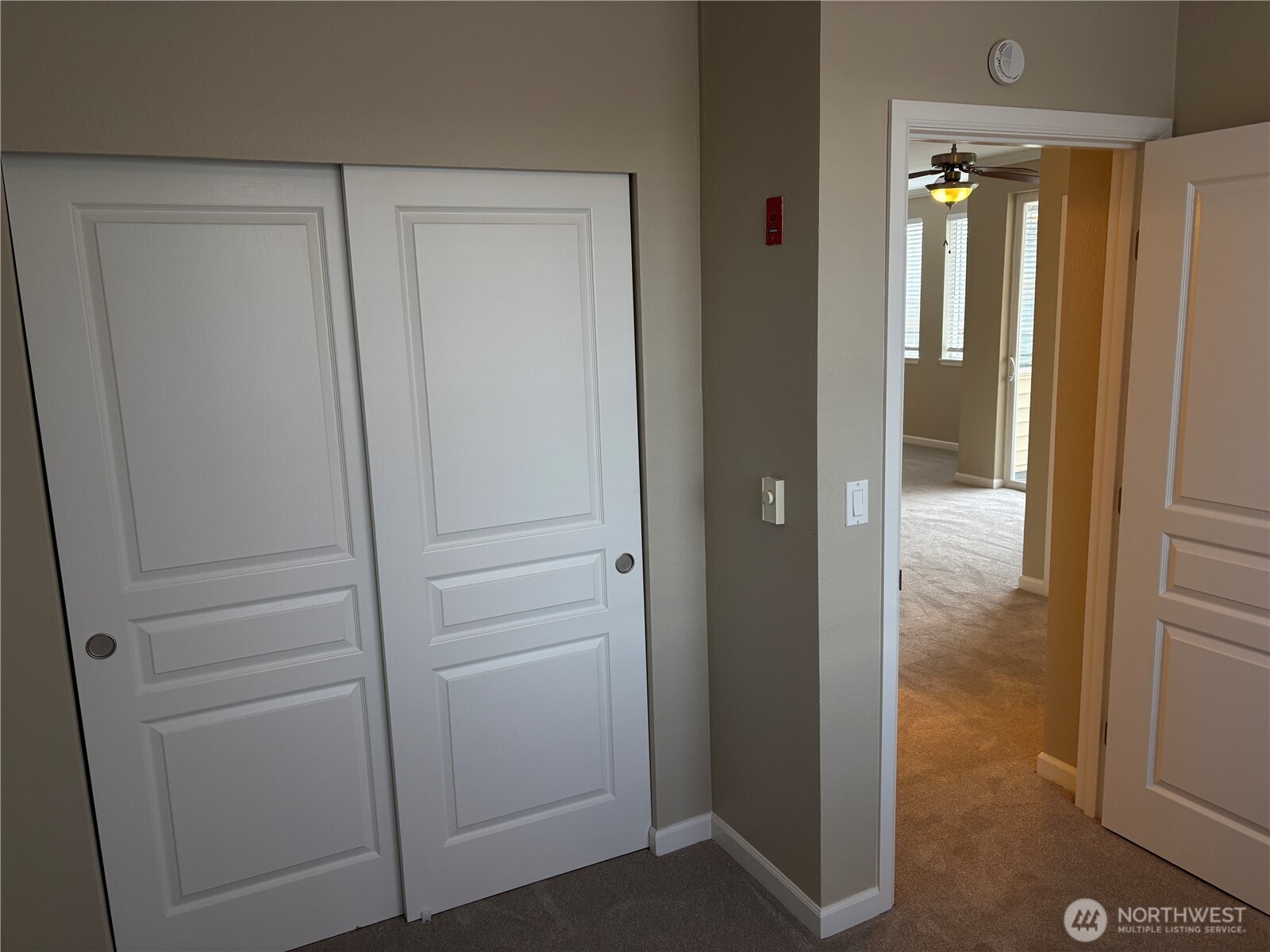 225 Logan Avenue 111 Property Photo 28