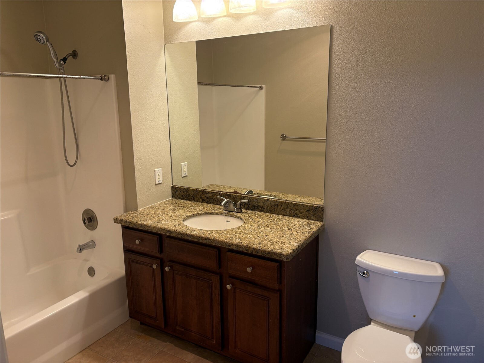 225 Logan Avenue 111 Property Photo 29