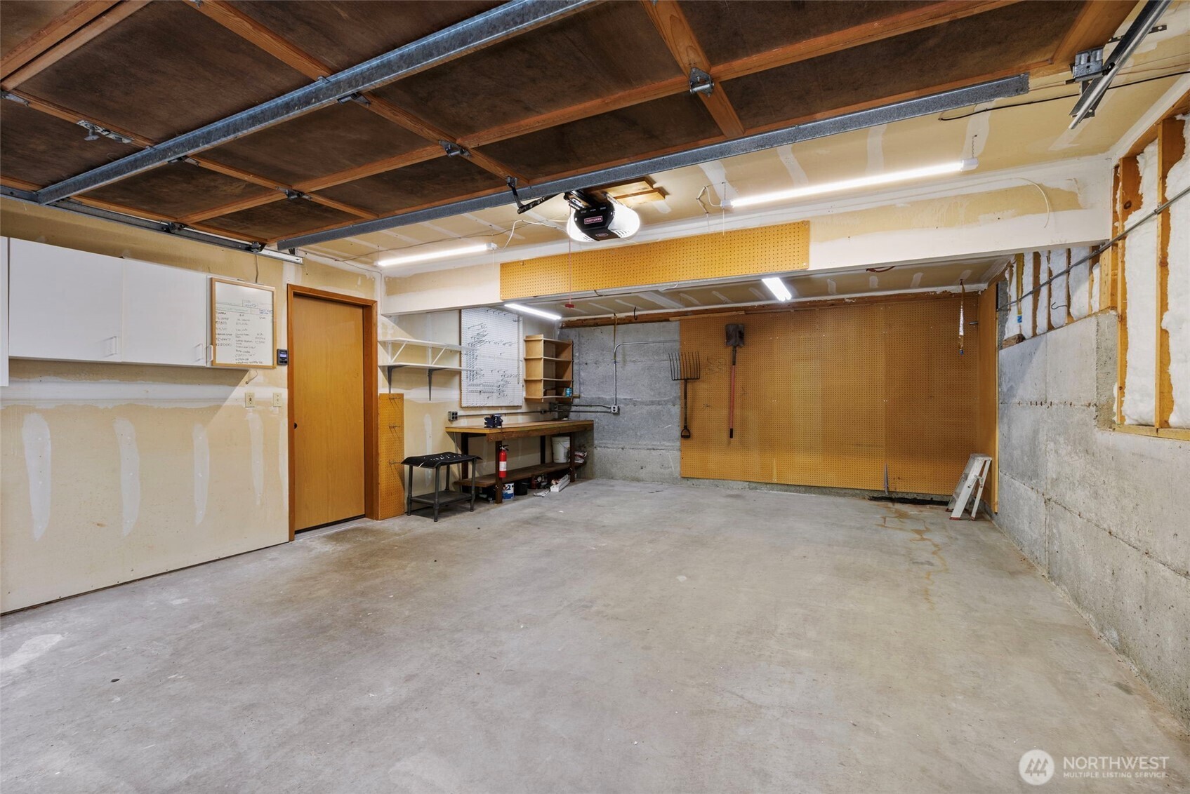 22445 Sunridge Way Property Photo 25
