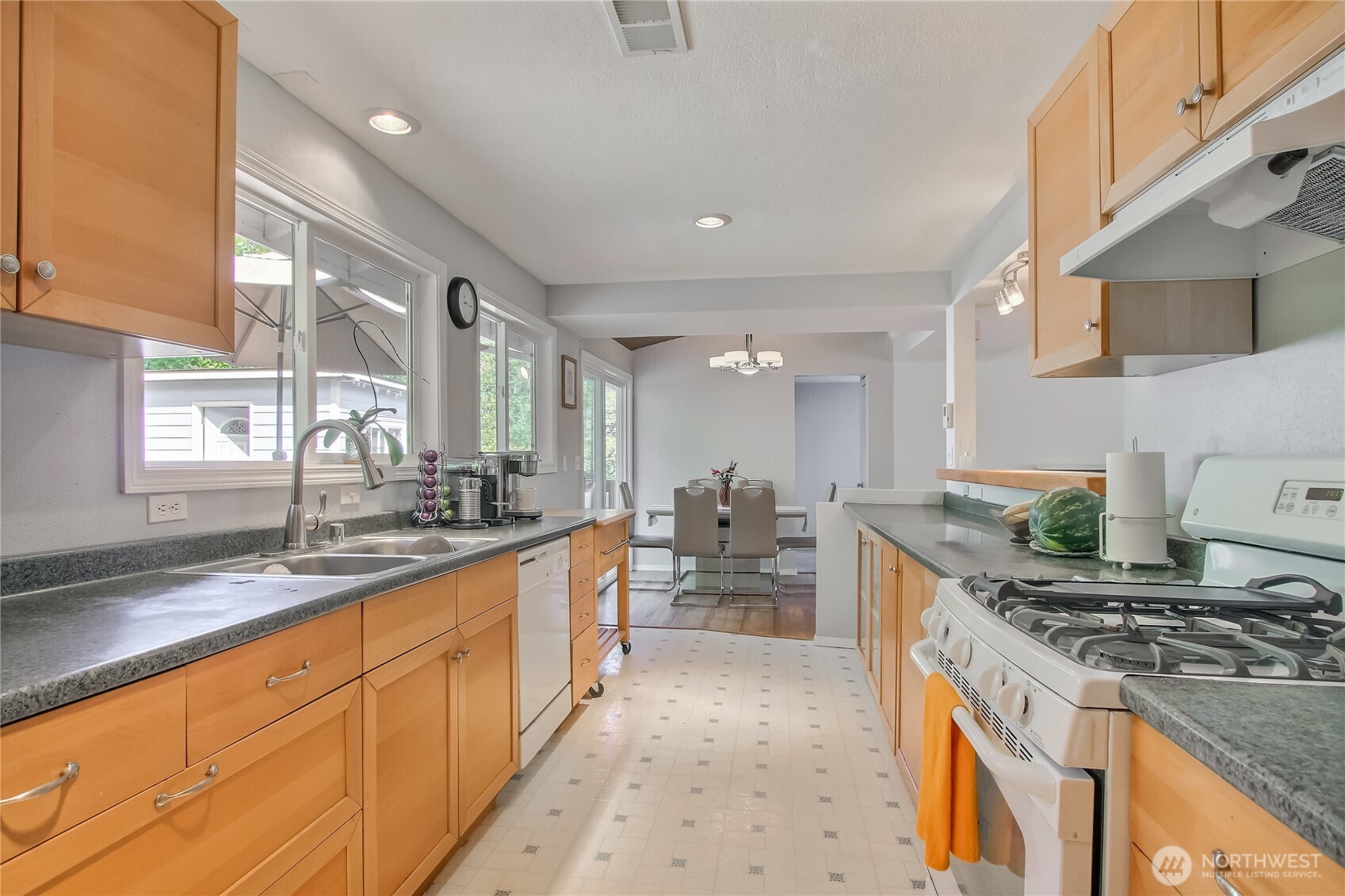 16817 15th Avenue Property Photo 7
